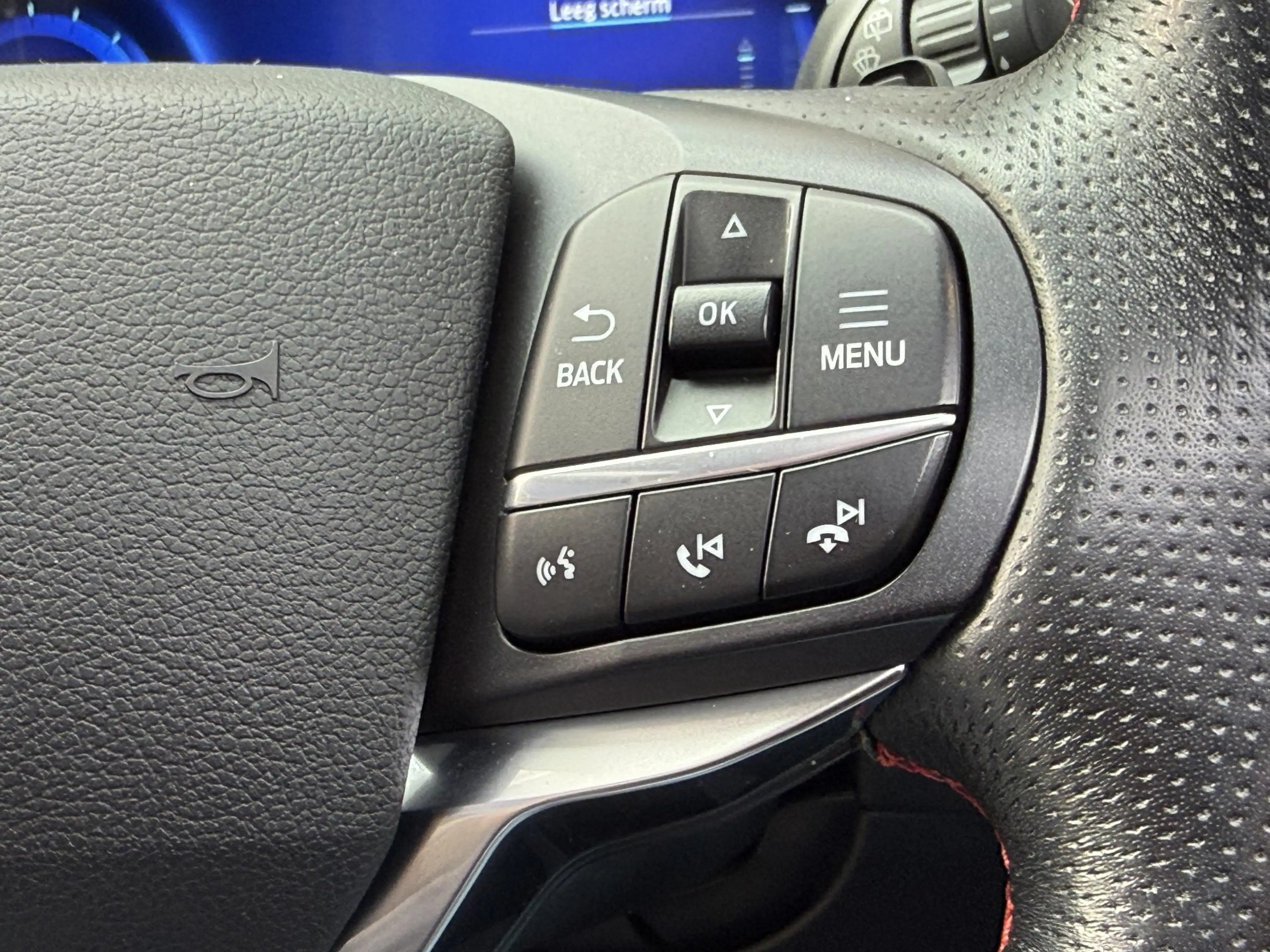 Ford Explorer 3.0 V6 EcoBoost PHEV ST-Line | 7-persoons | Trekha — photo 35