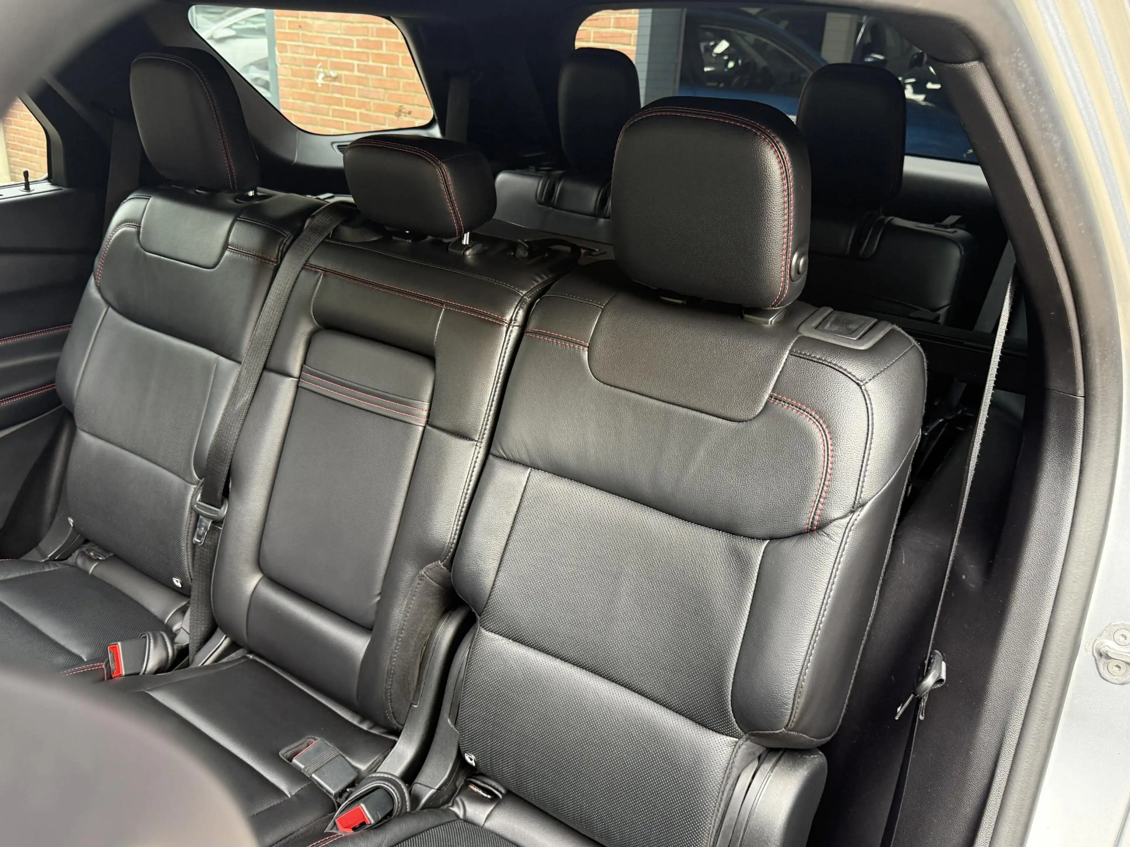 Ford Explorer 3.0 V6 EcoBoost PHEV ST-Line | 7-persoons | Trekha — photo 23