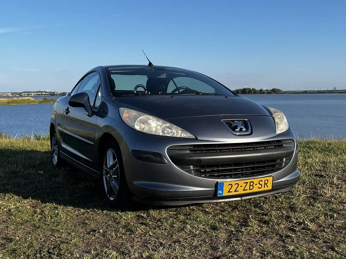 Peugeot 207 207 1.6 VTi Zilver - 1