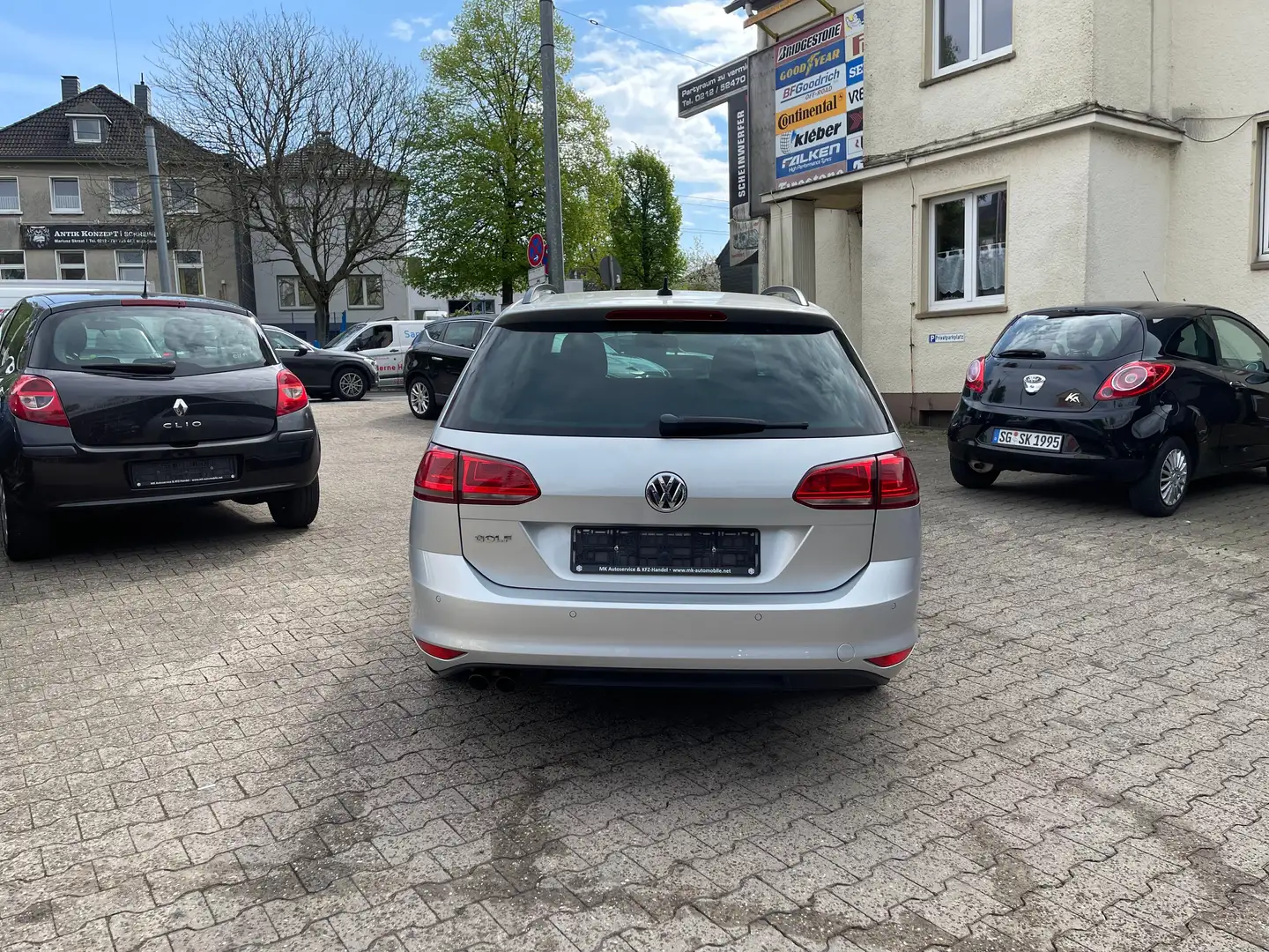 Volkswagen Golf Variant Comfortline BMT Silber - 2