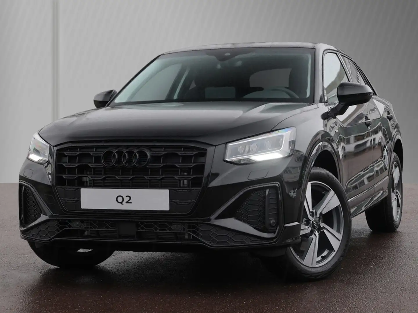 Audi Q2 S line 35 TDI Schwarz - 2