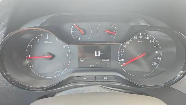 Opel Crossland X view 12