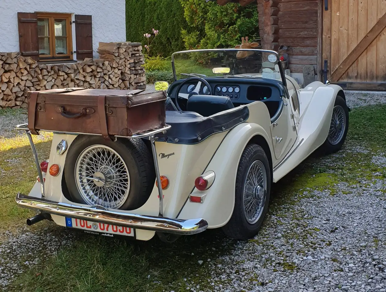 Morgan 4/4 4 Sitze, links gesteuert, neues Verdeck, neue Frontstoßstange, foto 5