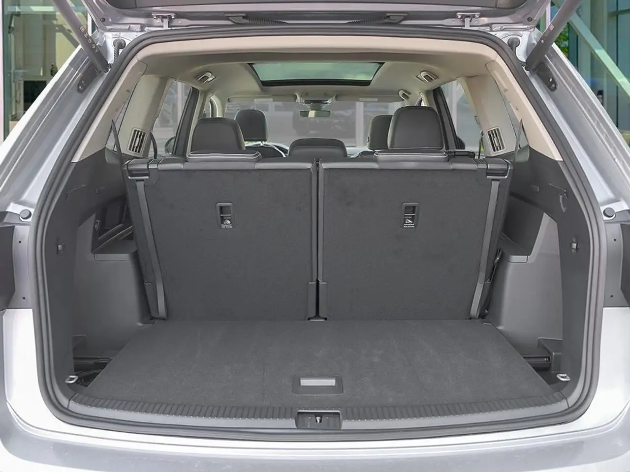 Volkswagen Atlas снимка Volkswagen Atlas