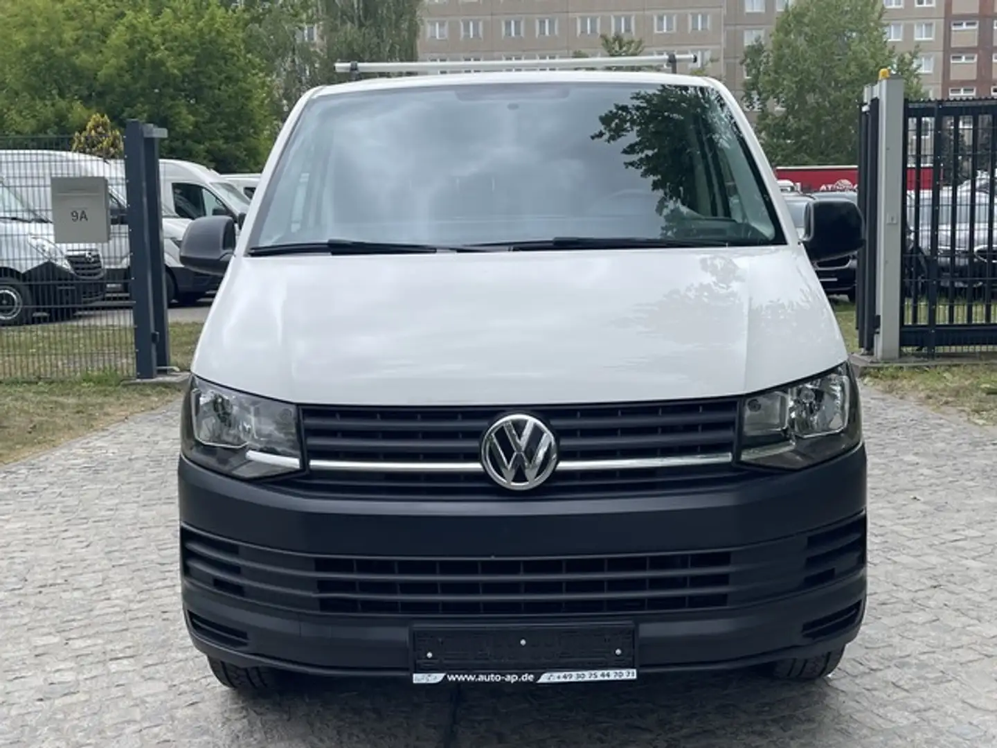 Volkswagen T6 Transporter 2.0TDI LR *HU/AU Neu*1.Hand*Klima Blanc - 2