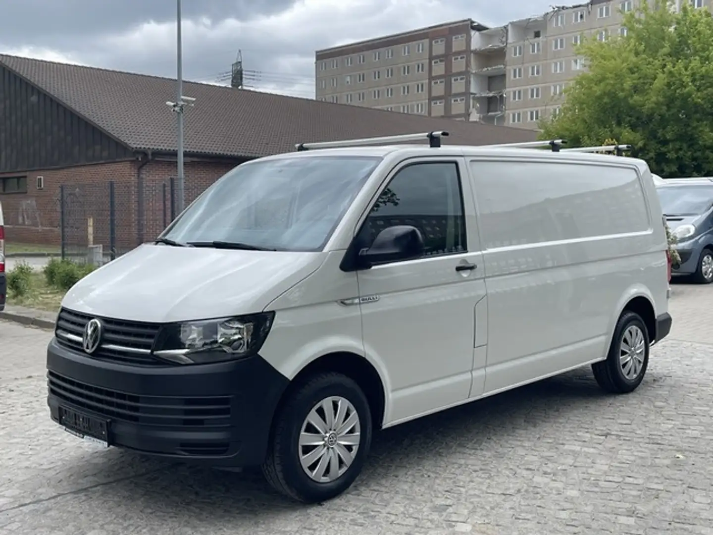 Volkswagen T6 Transporter 2.0TDI LR *HU/AU Neu*1.Hand*Klima Blanc - 1