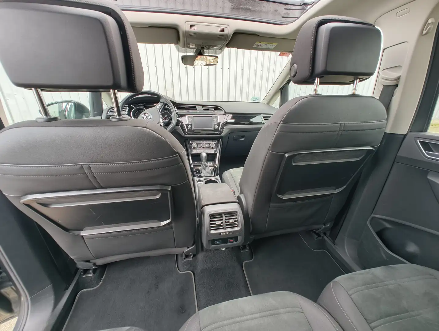 Volkswagen Touran Touran 2.0TDI CR BMT Sport DSG 110kW Sport Gris - 1