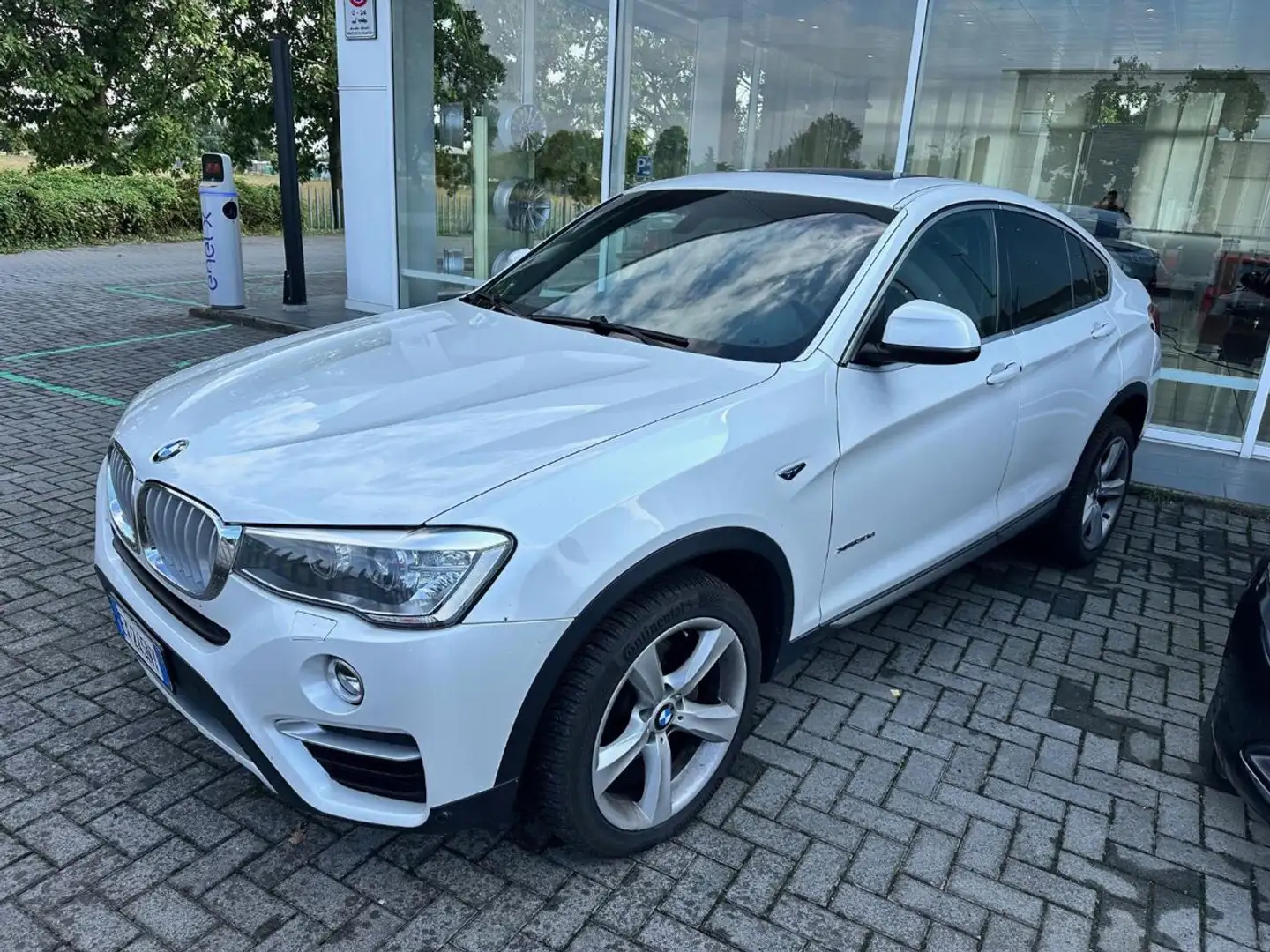 BMW X4 xDrive30dA 258CV xLine Bianco - 1