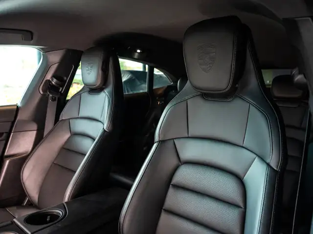 Porsche Taycan view 20