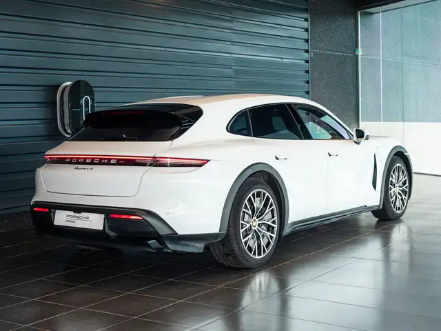 Porsche Taycan view 6
