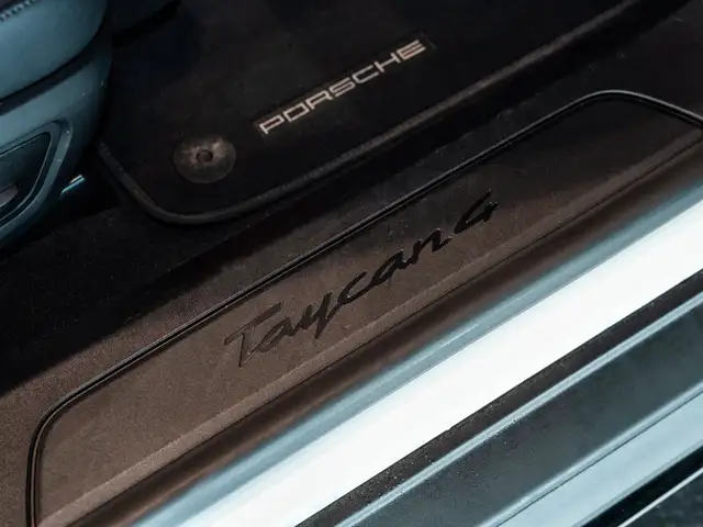Porsche Taycan view 28