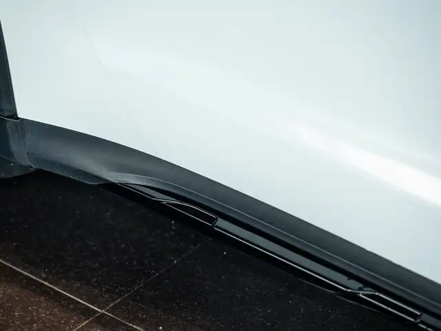 Porsche Taycan view 16