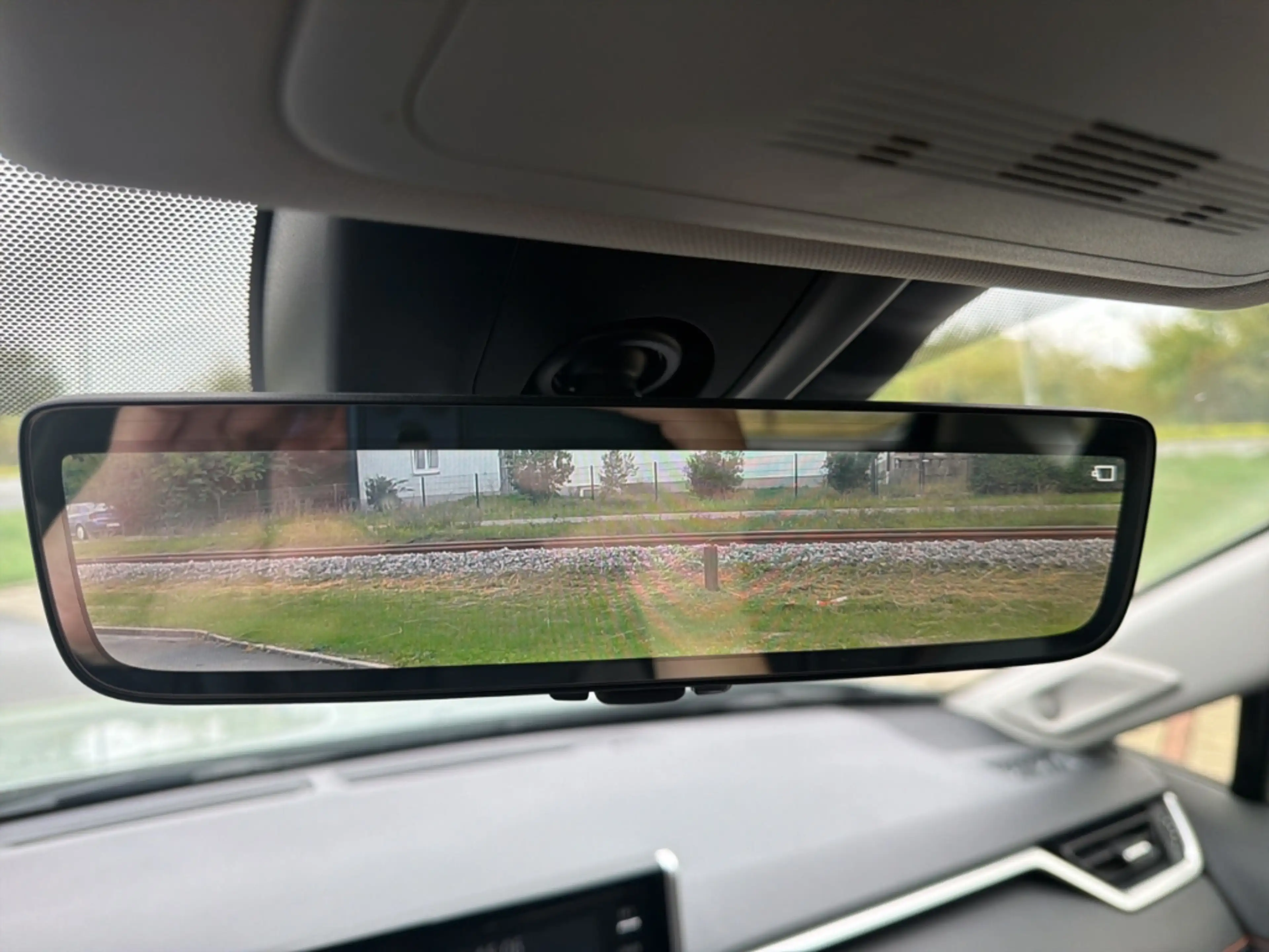 Toyota RAV4 Hybrid 4x4 Adventure Navi Soundsystem JBL 360 Kame — photo 15
