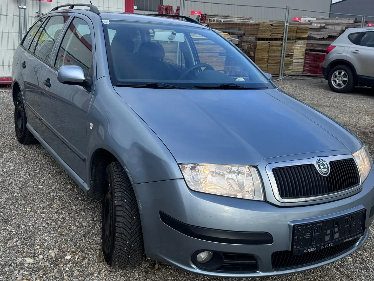 Skoda Fabia 1.9 SDI Ambiente Grau - 2