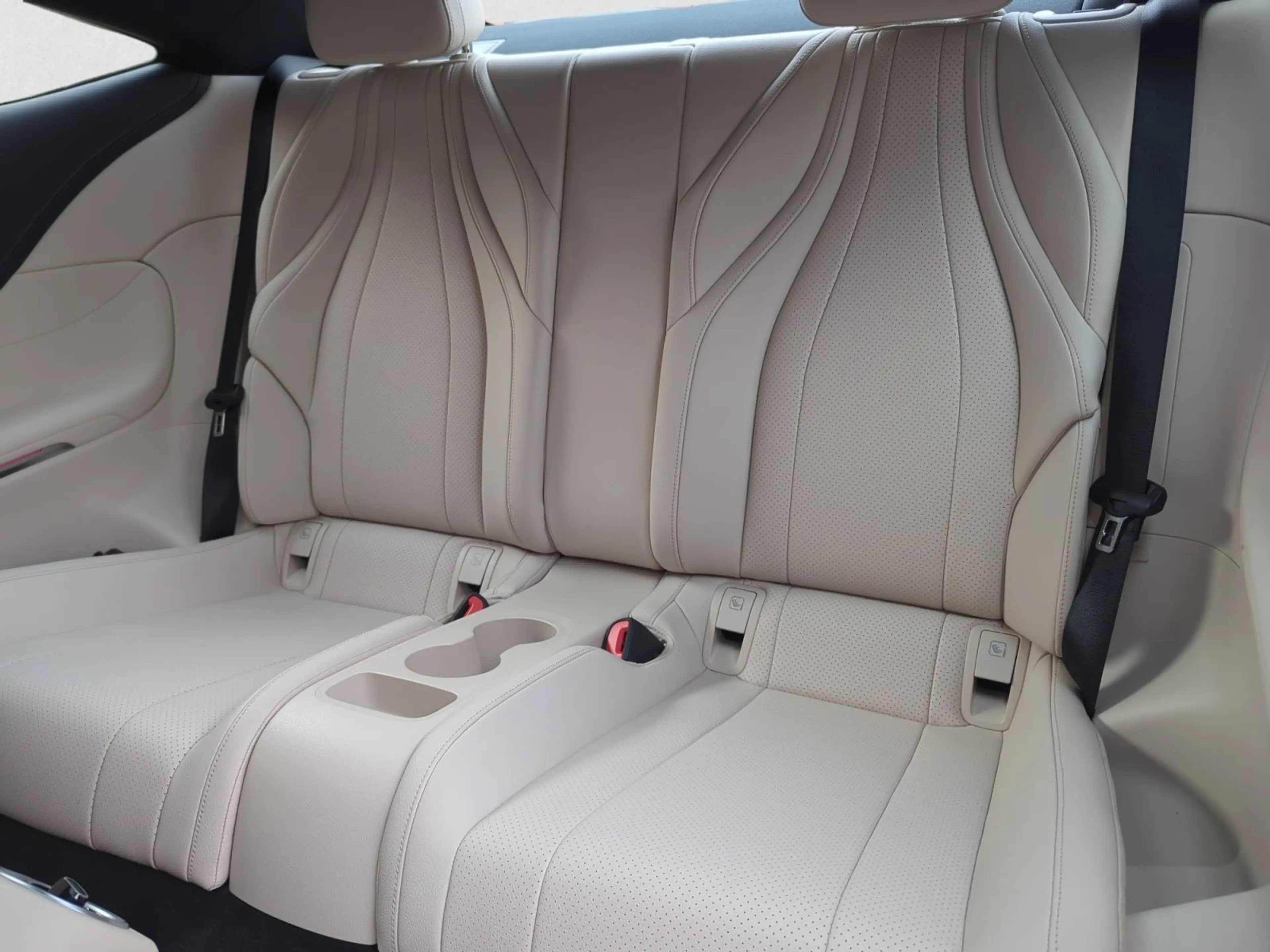 Mercedes-Benz CLE 300 Coupé 300 e PHEV AMG Line Garantie 12 à 36 Mois — photo 12