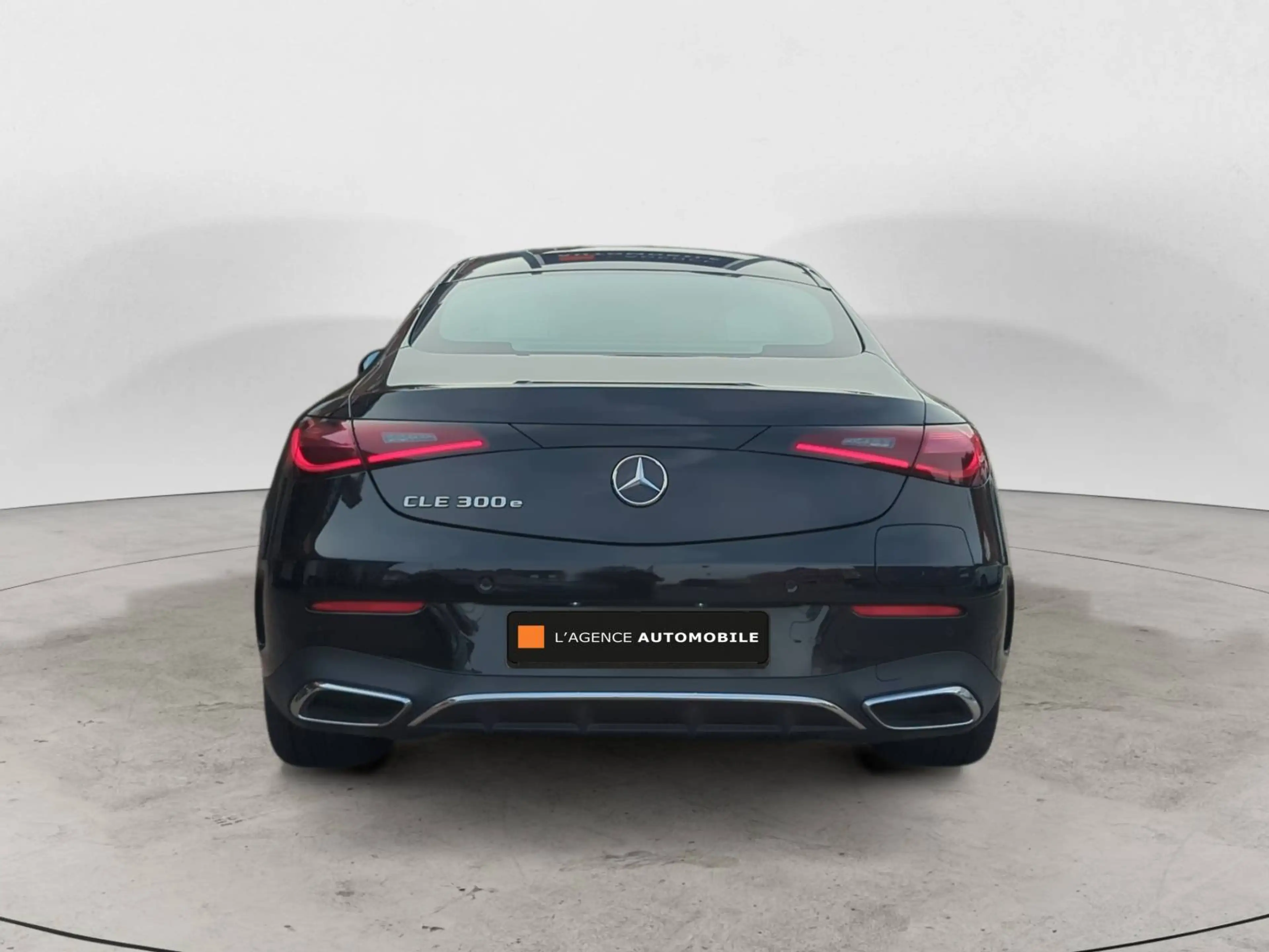 Mercedes-Benz CLE 300 Coupé 300 e PHEV AMG Line Garantie 12 à 36 Mois — photo 5