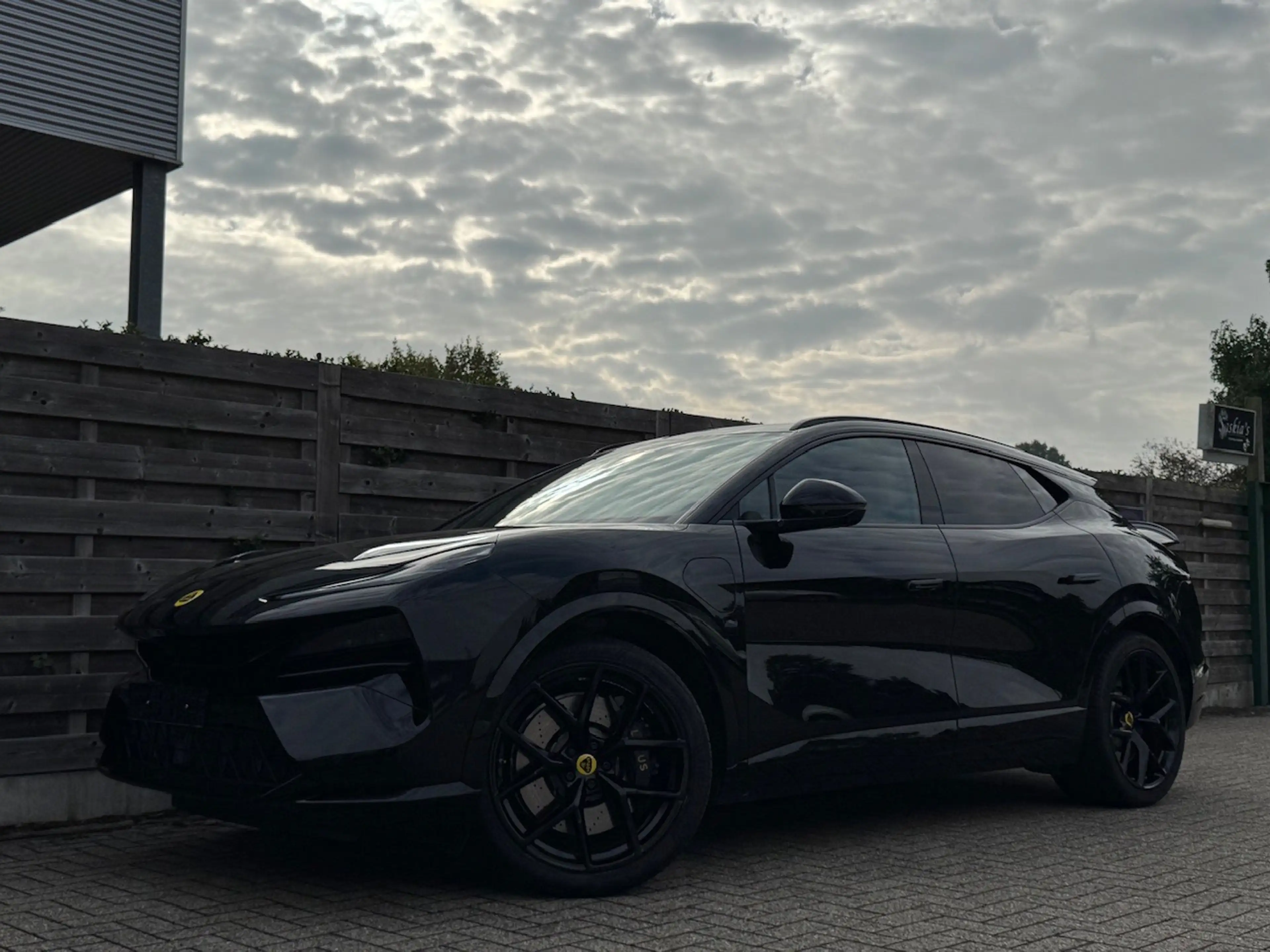 Lotus Eletre Eletre 109 kWh 450 SE *Garantie 2029* — photo 5