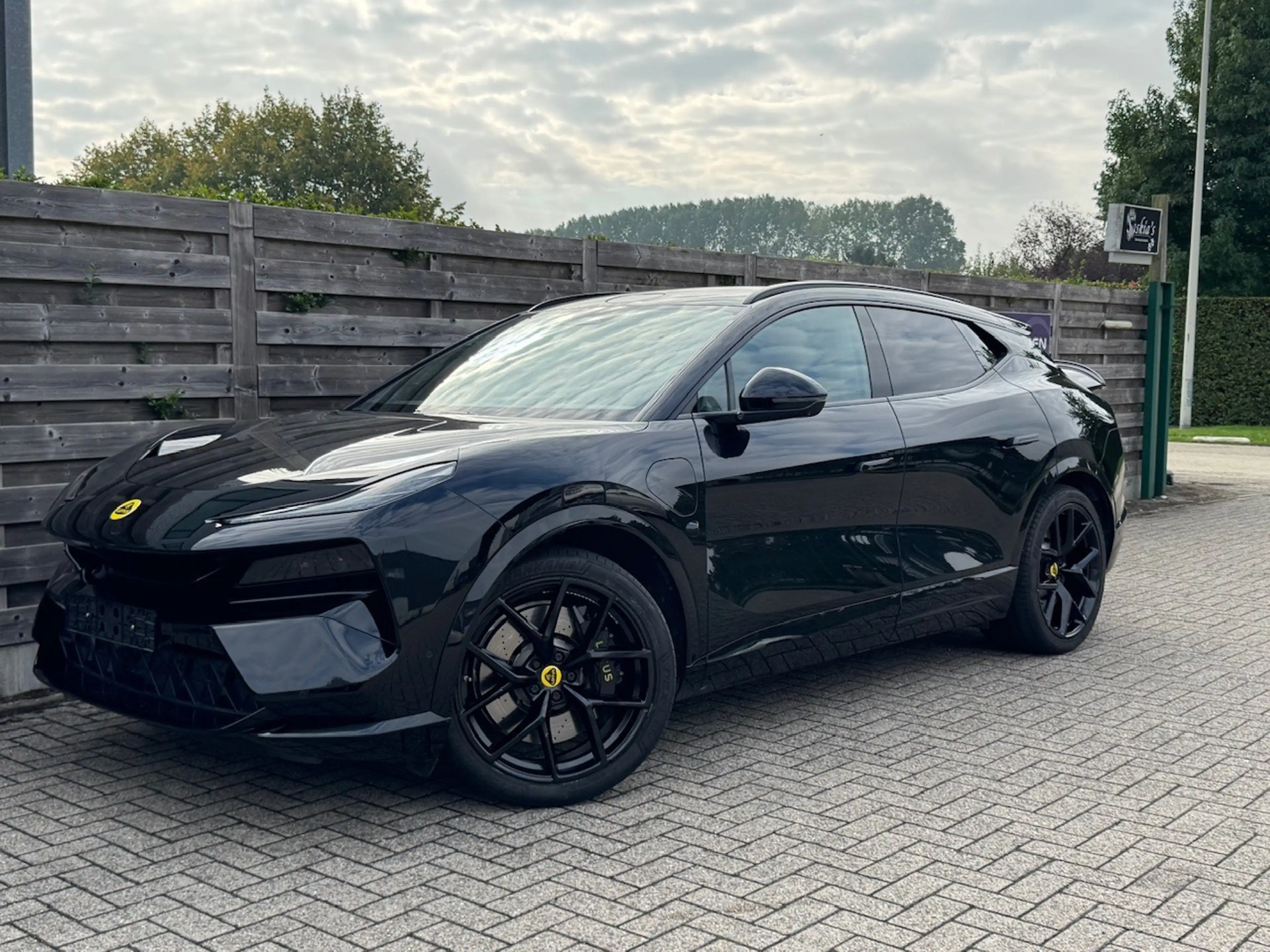 Lotus Eletre Eletre 109 kWh 450 SE *Garantie 2029* — photo 6