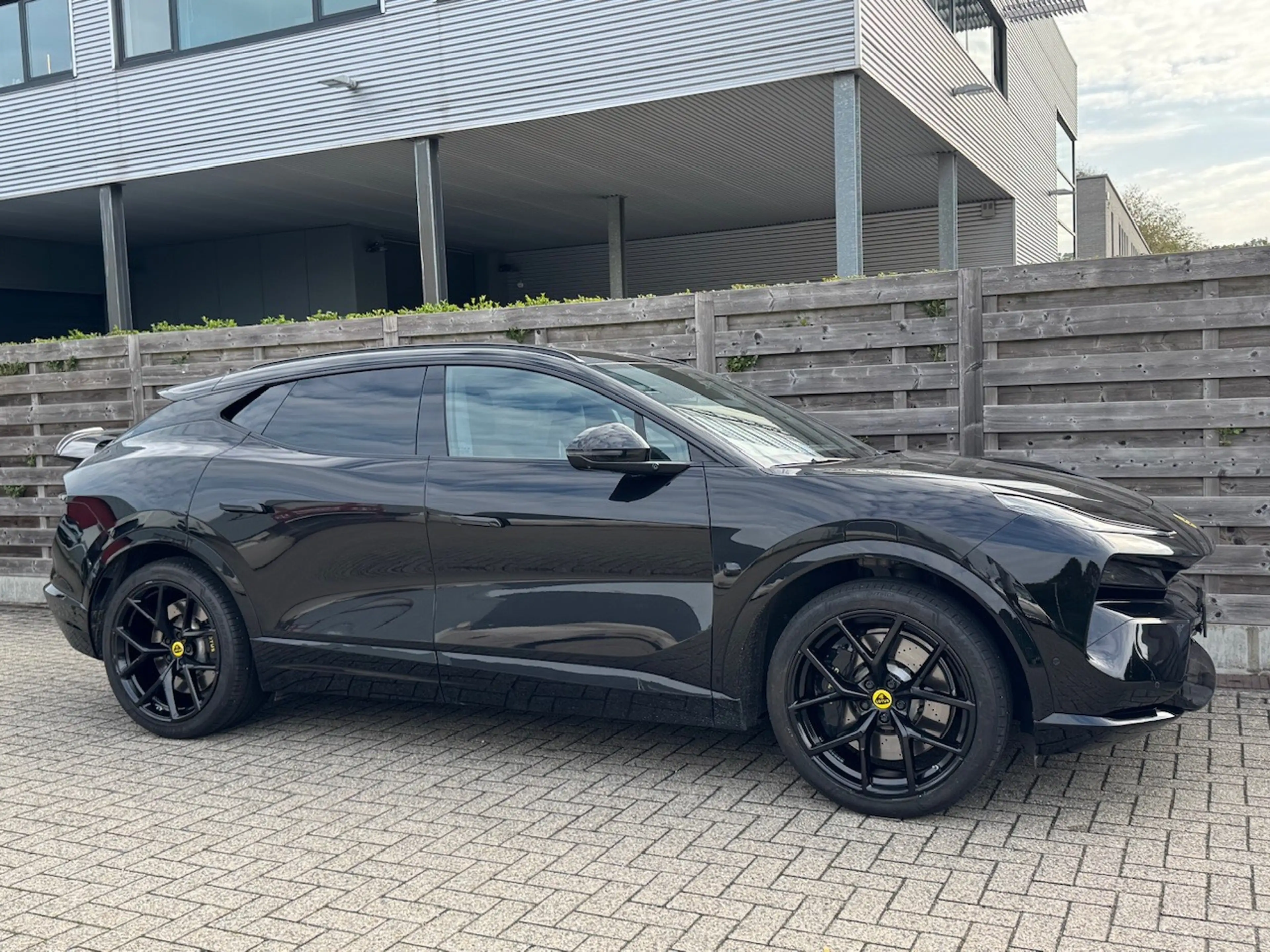 Lotus Eletre Eletre 109 kWh 450 SE *Garantie 2029* — photo 12