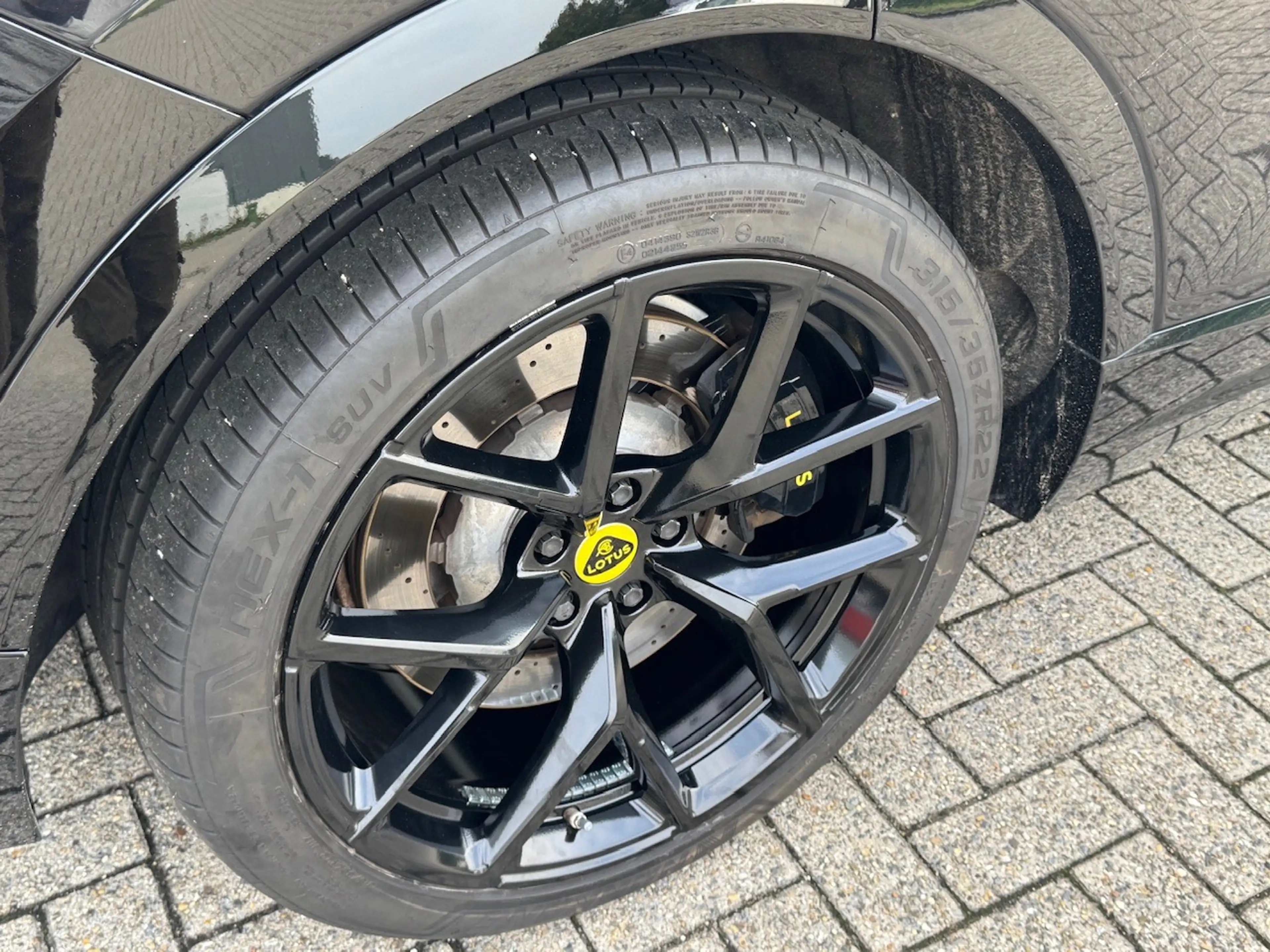 Lotus Eletre Eletre 109 kWh 450 SE *Garantie 2029* — photo 10