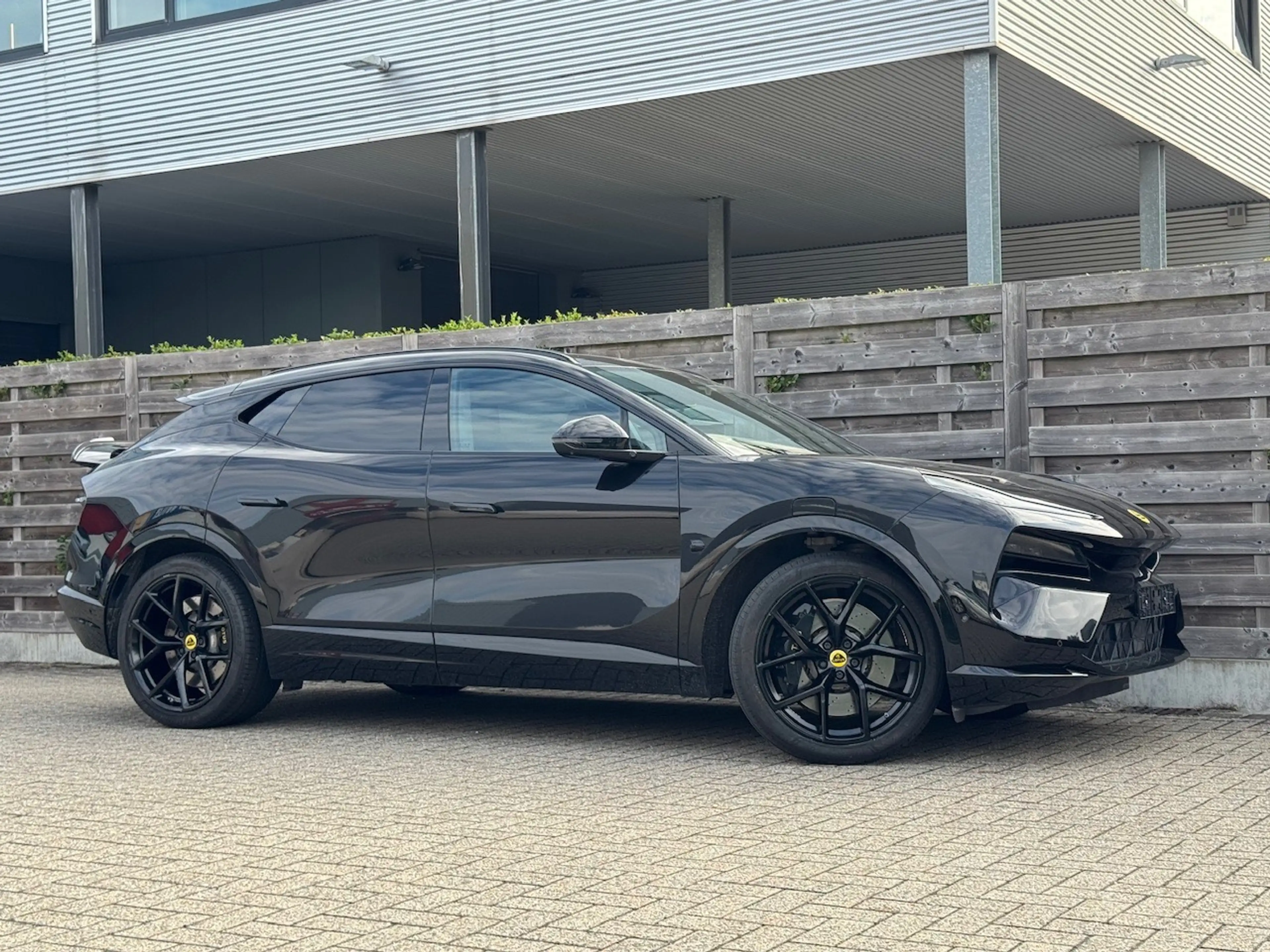 Lotus Eletre Eletre 109 kWh 450 SE *Garantie 2029* — photo 13