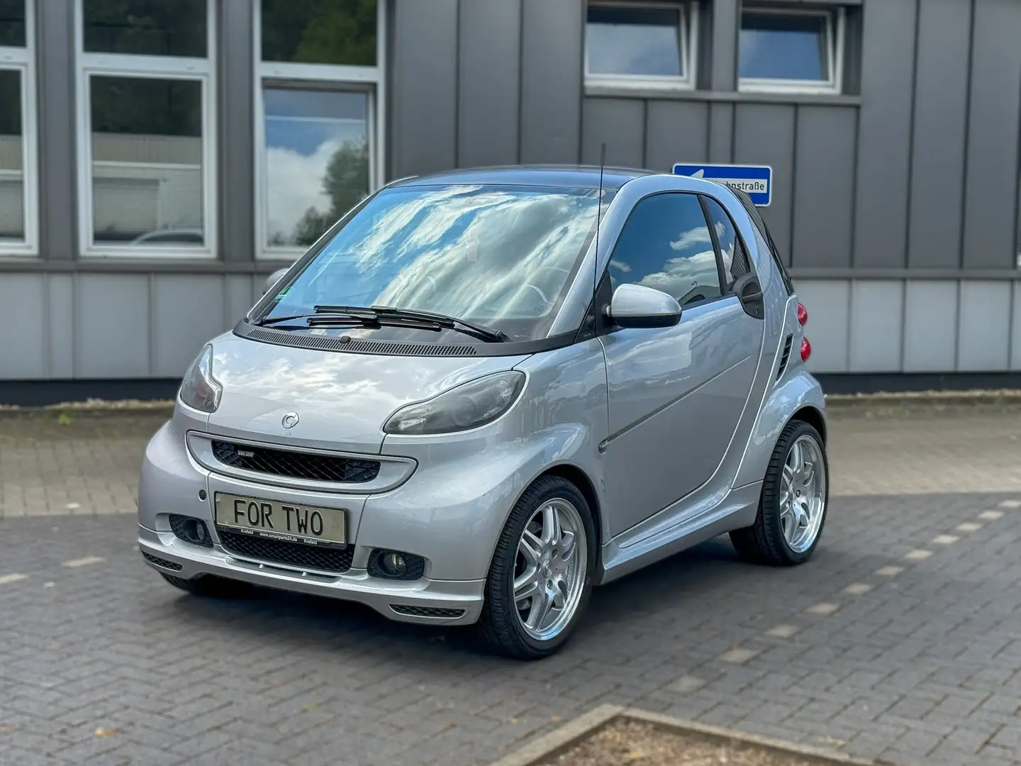 smart forTwo Brabus*AT-Motor Neu**F1*Klima* Gris - 1
