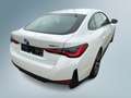 BMW i4 eDrive35 70 kWh / LED / Navigatie / Carplay / Came Wit - thumbnail 3