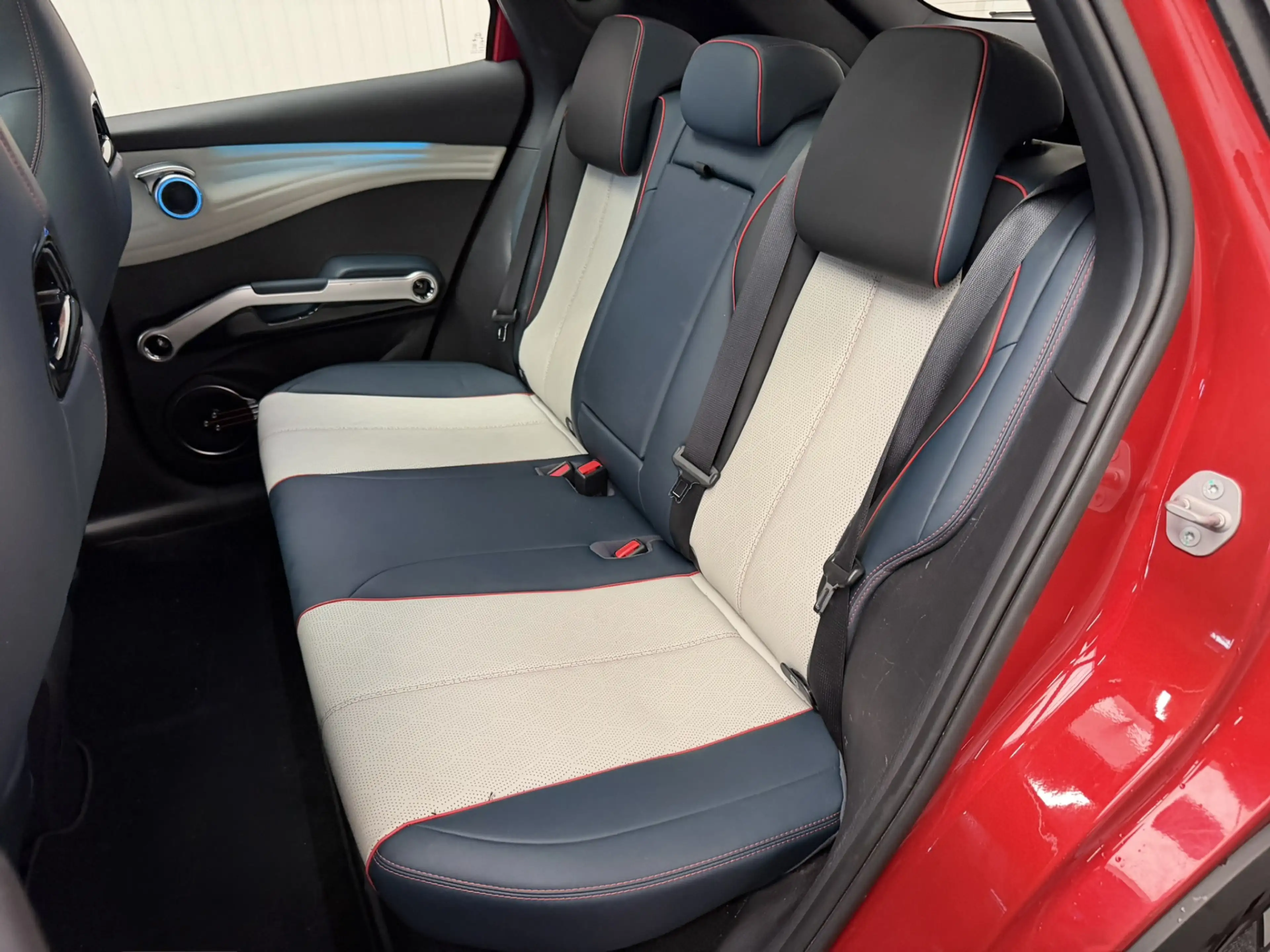 BYD Atto 3 DESIGN 60 kWh WLTP 420 KM * 45 STUKS OP VOORRAAD* — photo 18