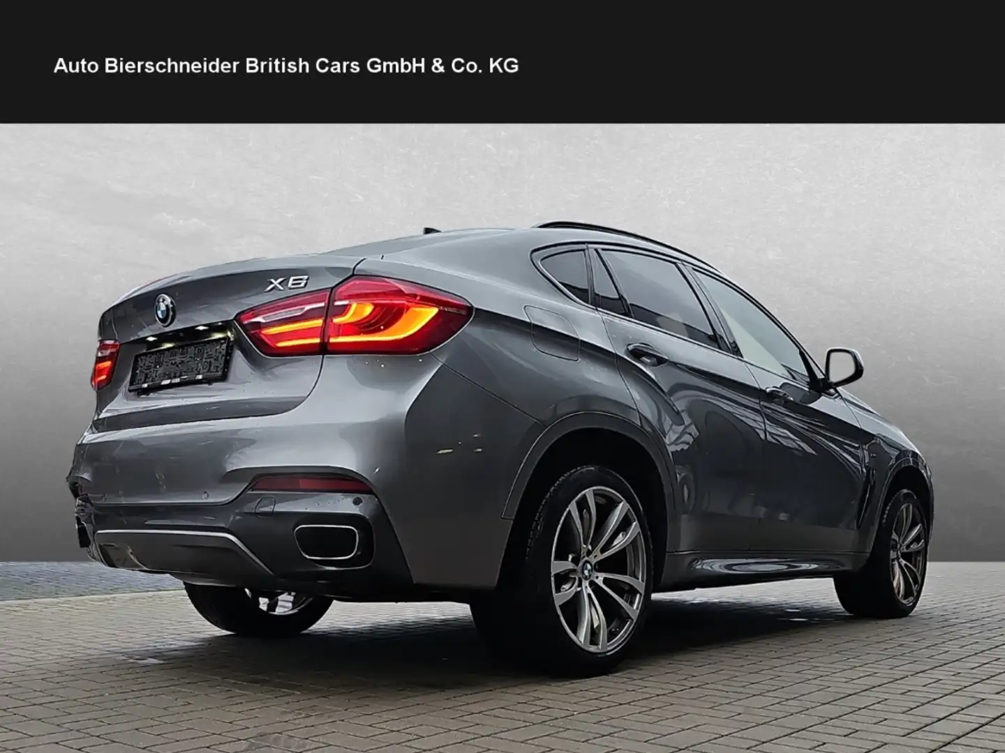 BMW X6 40d xDrive Grau - 2