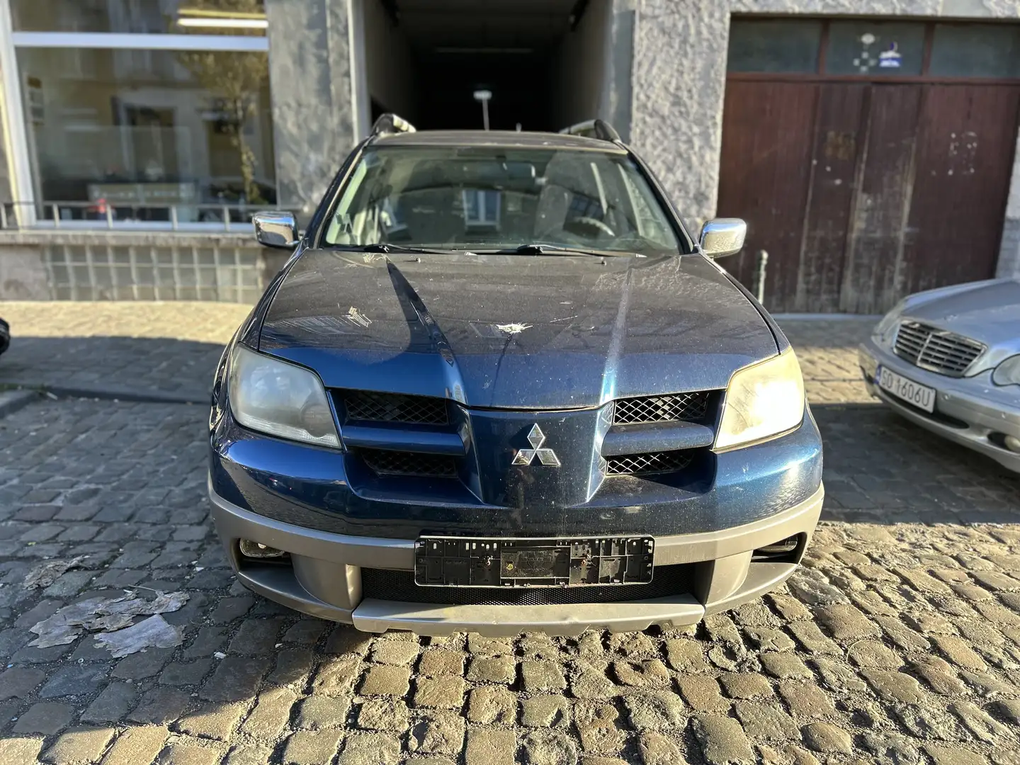 Mitsubishi Outlander 2.0 Comfort Full Option pour l’export - 1