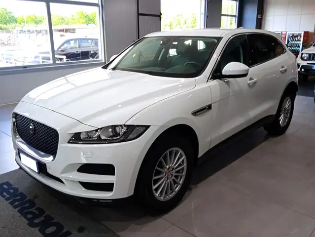 Jaguar F-Pace F-Pace 2.0d i4 Pure awd 180cv auto
