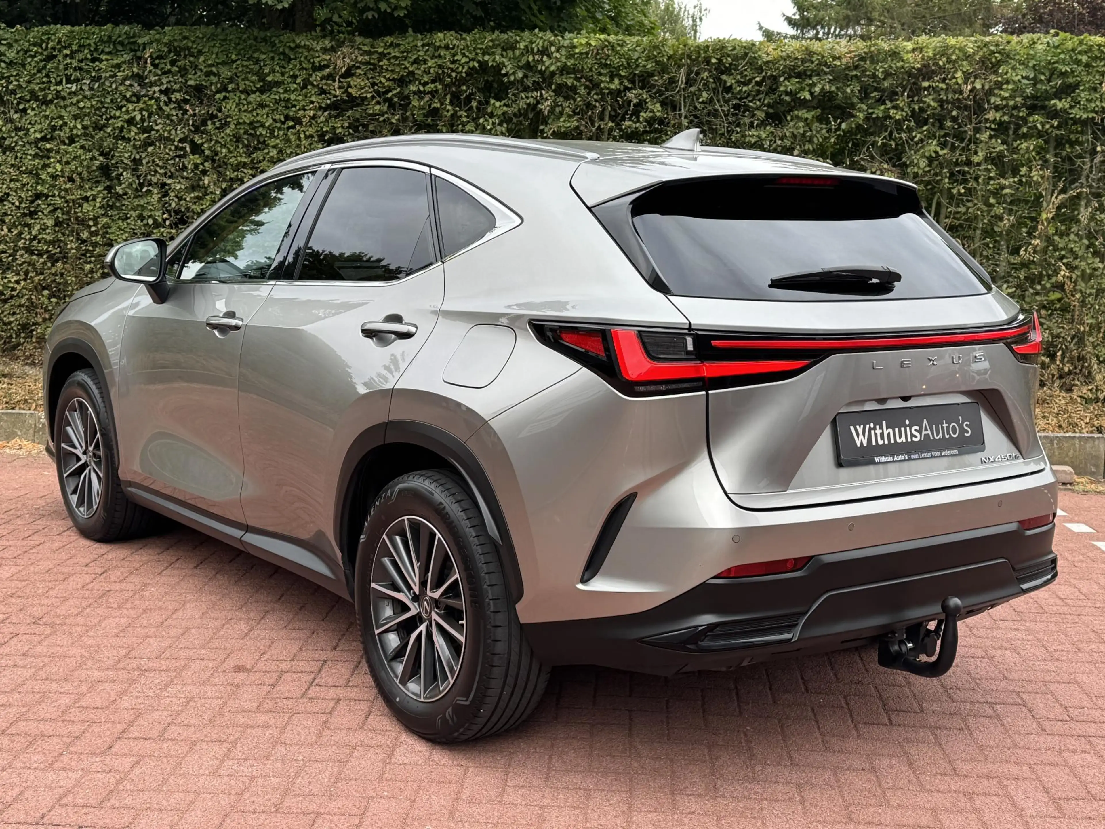 Lexus NX 450h+ AWD 360cam Trekhaak Dealer onderhouden — photo 7