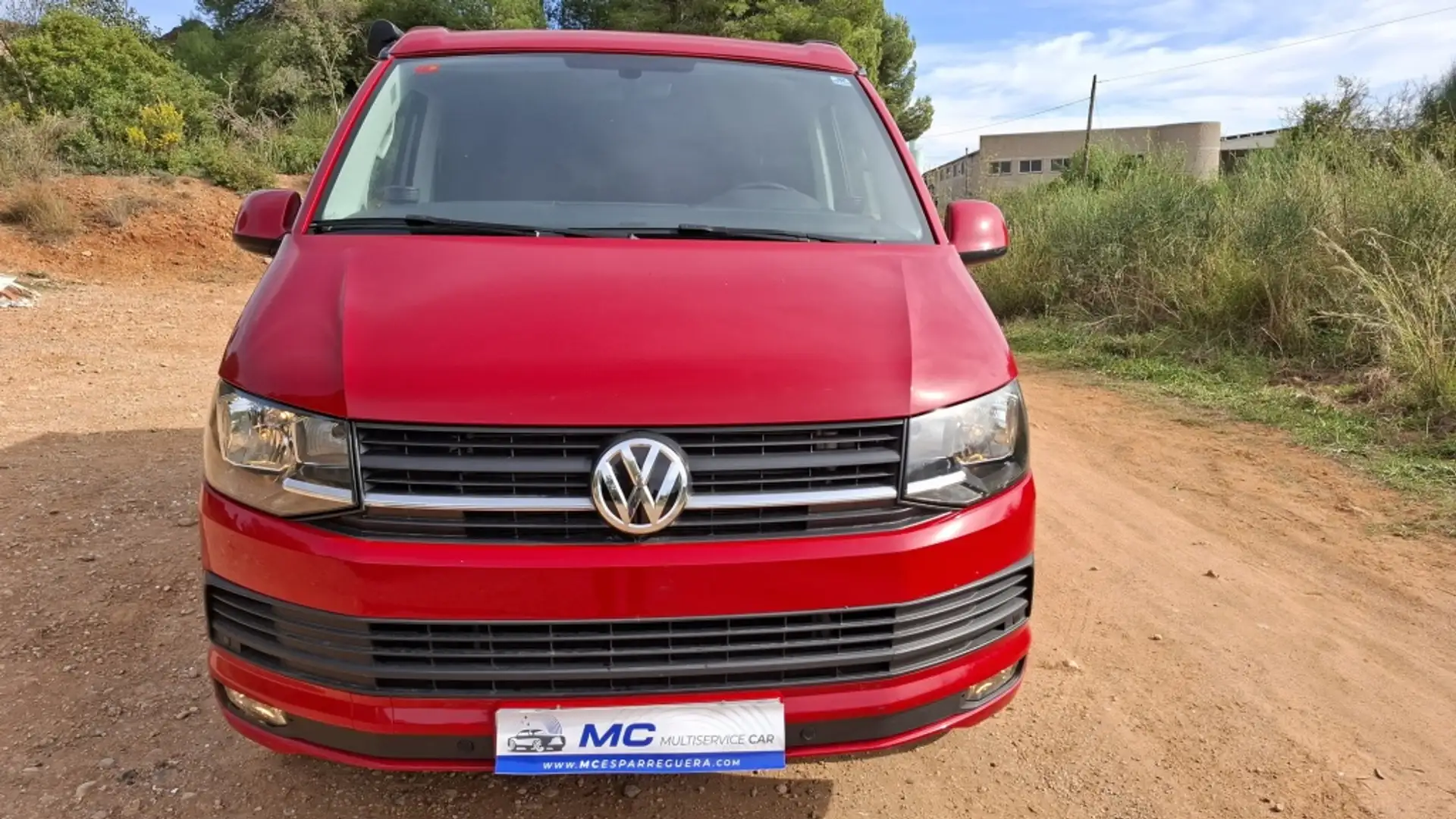 Volkswagen T5 California 2.0TDI BMT Beach 75kw Rojo - 2