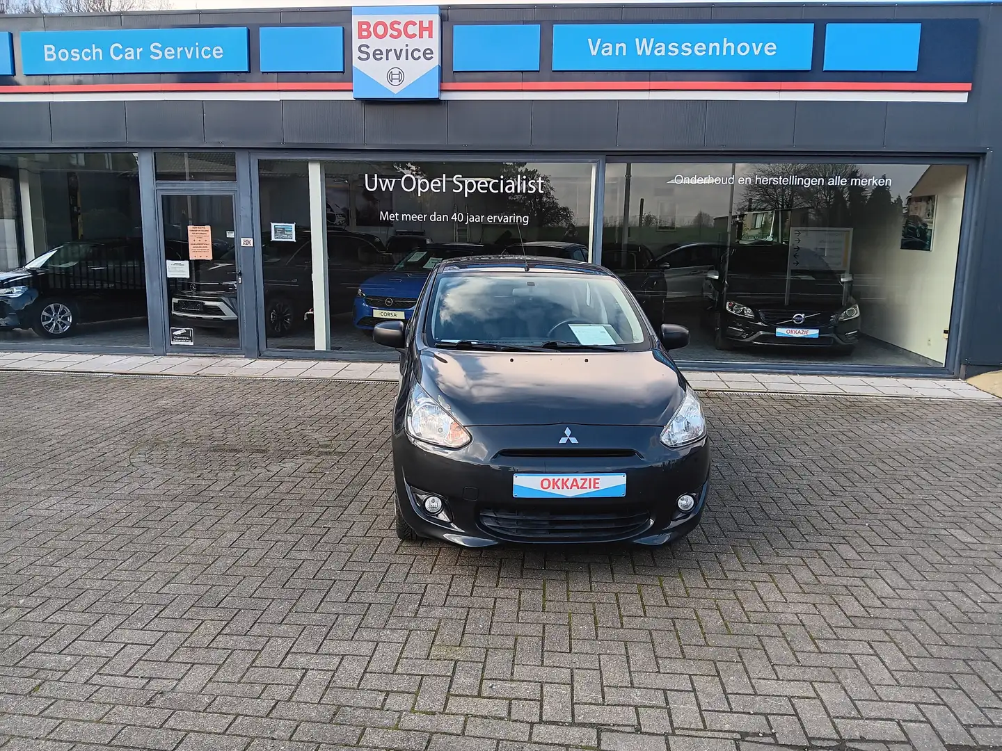 Mitsubishi Space Star 1.0i benzine -12maand waarborg * OVERNAMEPREMIE ** Zwart - 2