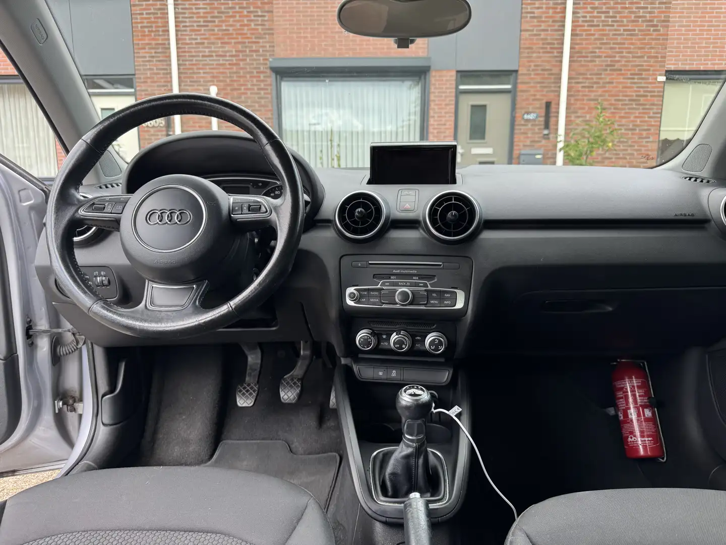 Audi A1 1.4 TDI Des. PrL+ Grijs - 1