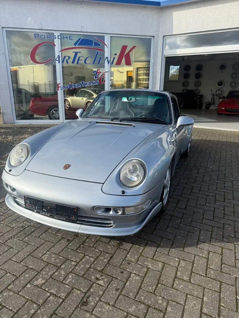 Porsche 993 Carrera Silber - 1