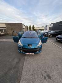 1.4i 16v Urban