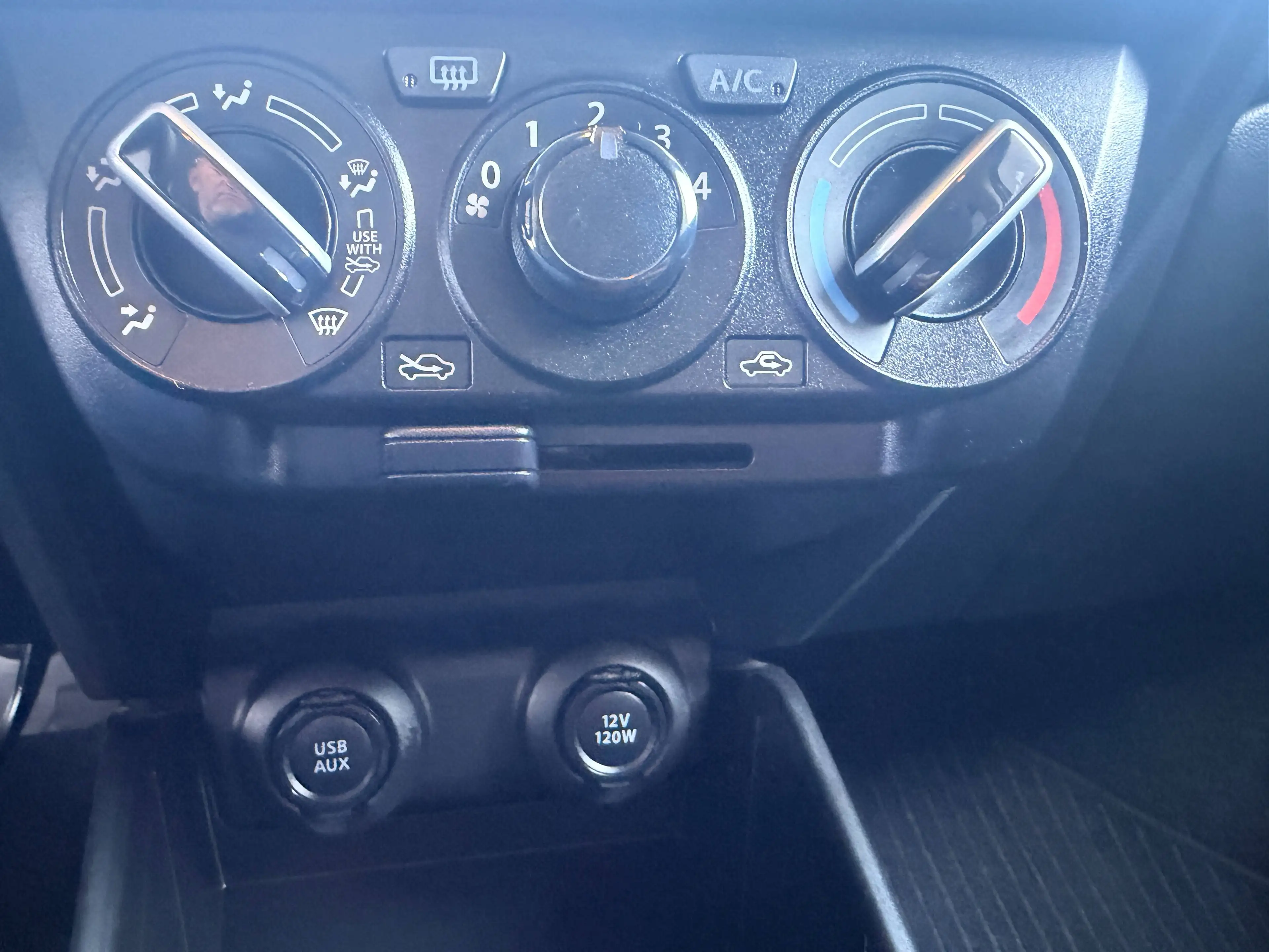 Suzuki Swift Swift 1,2 Hybrid DualJet Allgrip Shine Shine — photo 15