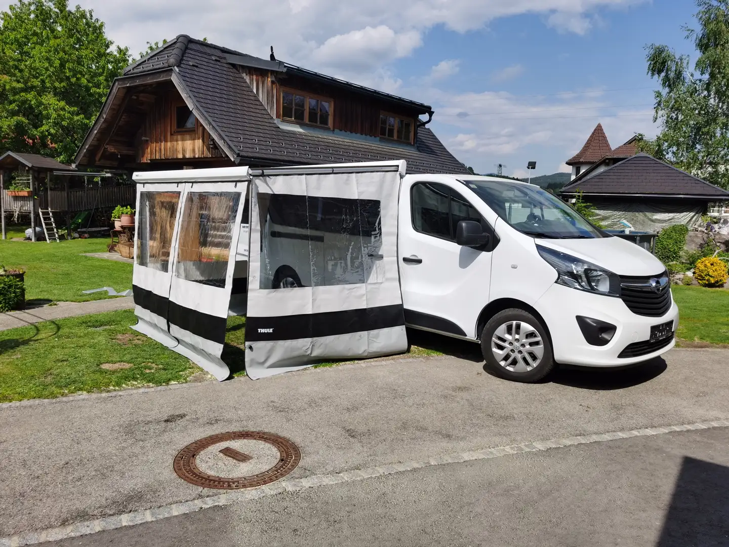 Opel Vivaro Combi L2H1 1,6 BiTurbo CDTI ecoflex 2,9t Weiß - 2
