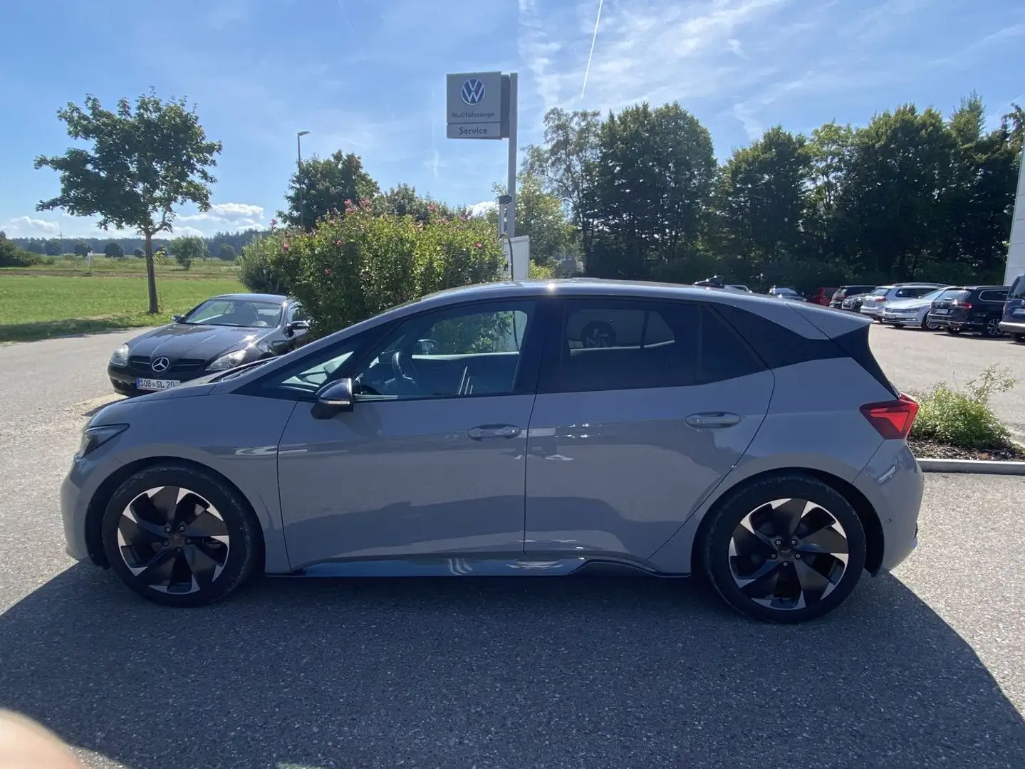 CUPRA Born e-Boost PILOT-M+19"+AUGMENTED+SUPERSPORT+BE Grau - 2
