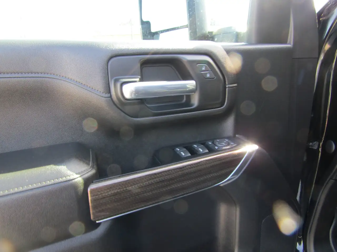 Chevrolet Silverado 2500 снимка Chevrolet Silverado 2500