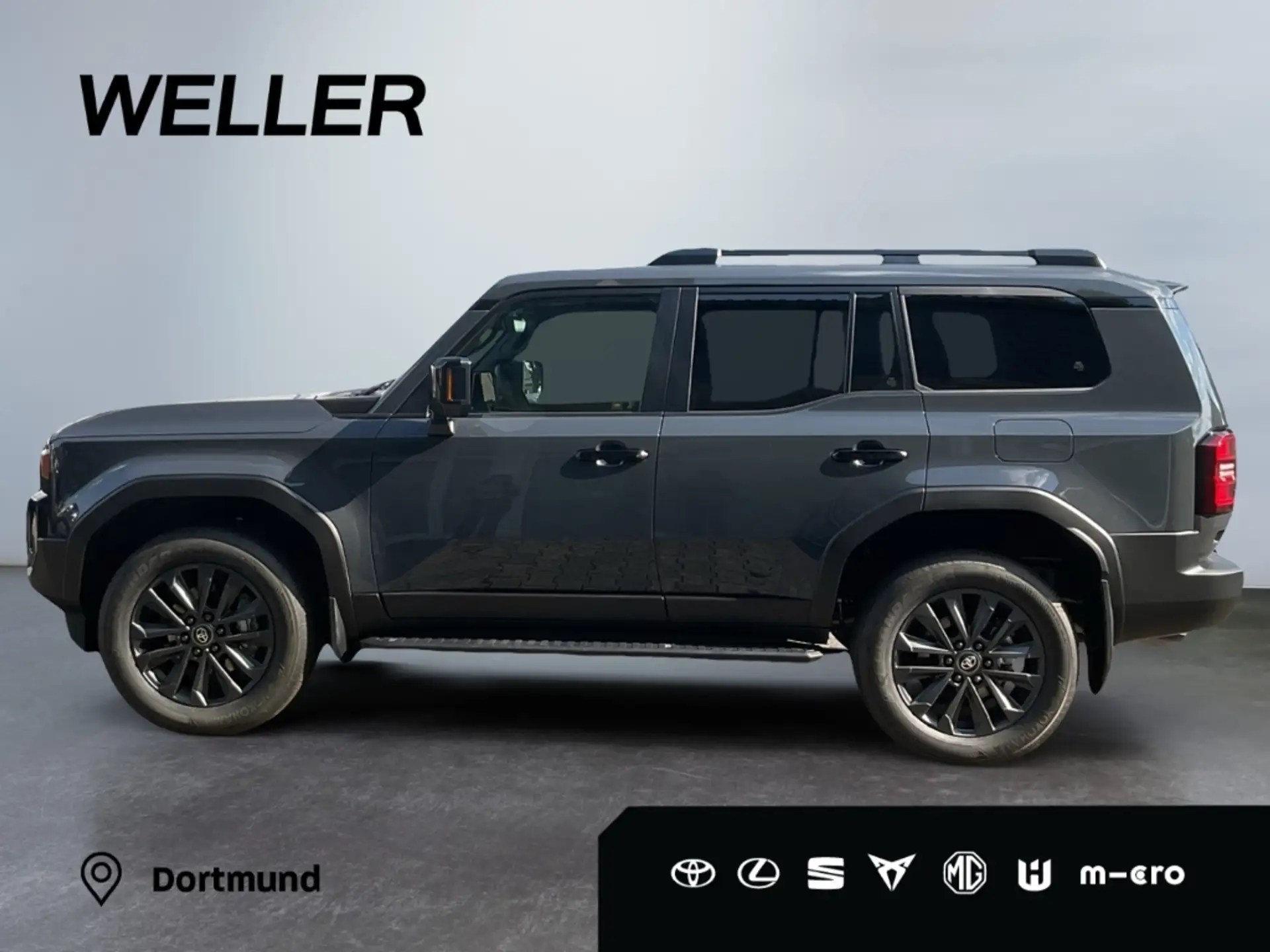 Toyota Land Cruiser Land Cruiser Station 2026 건메탈 사진 2