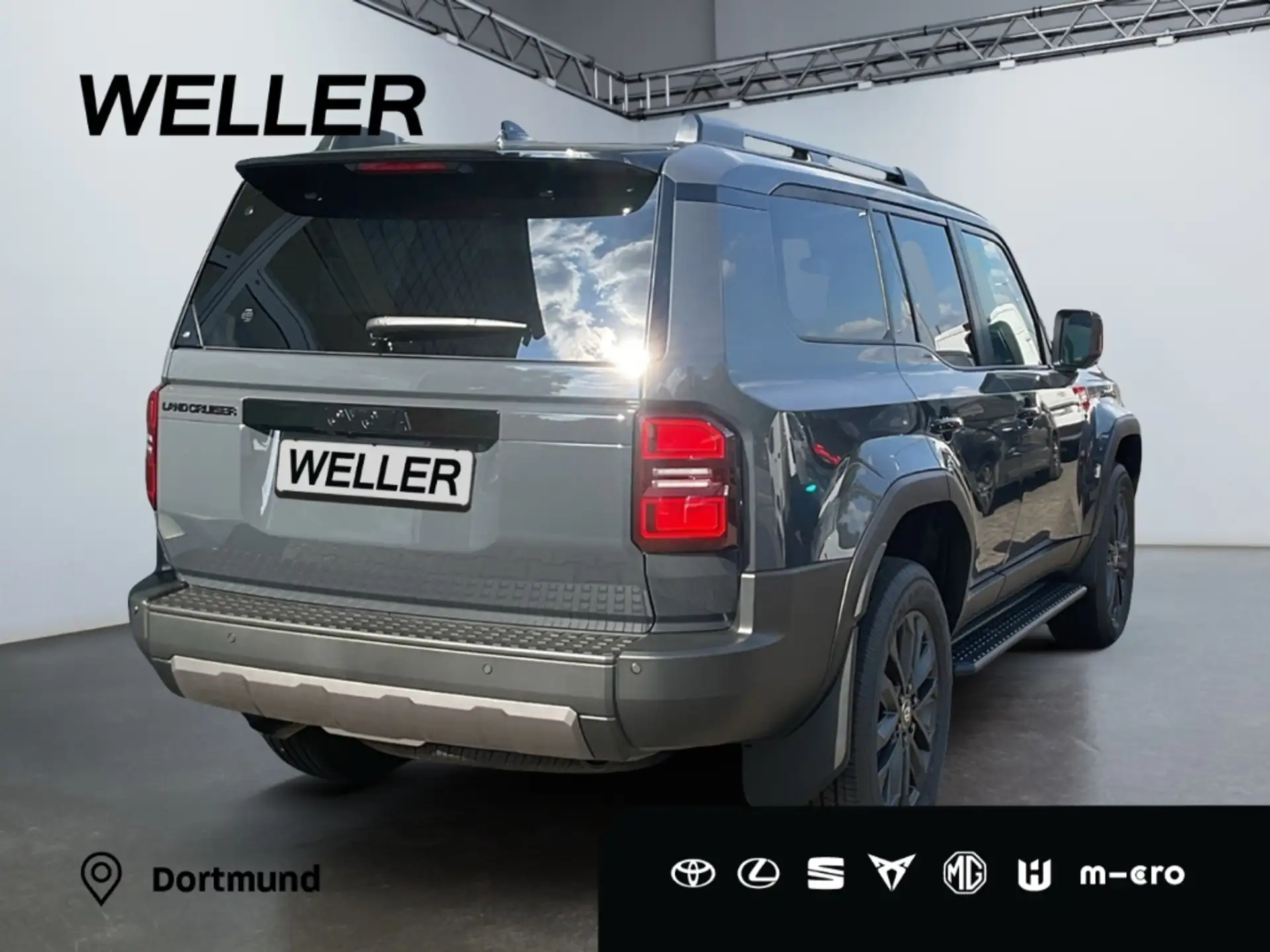 Toyota Land Cruiser Land Cruiser Station 2026 건메탈 사진 8