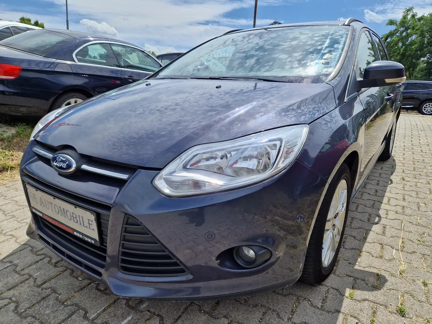 Ford Focus Trend - 2