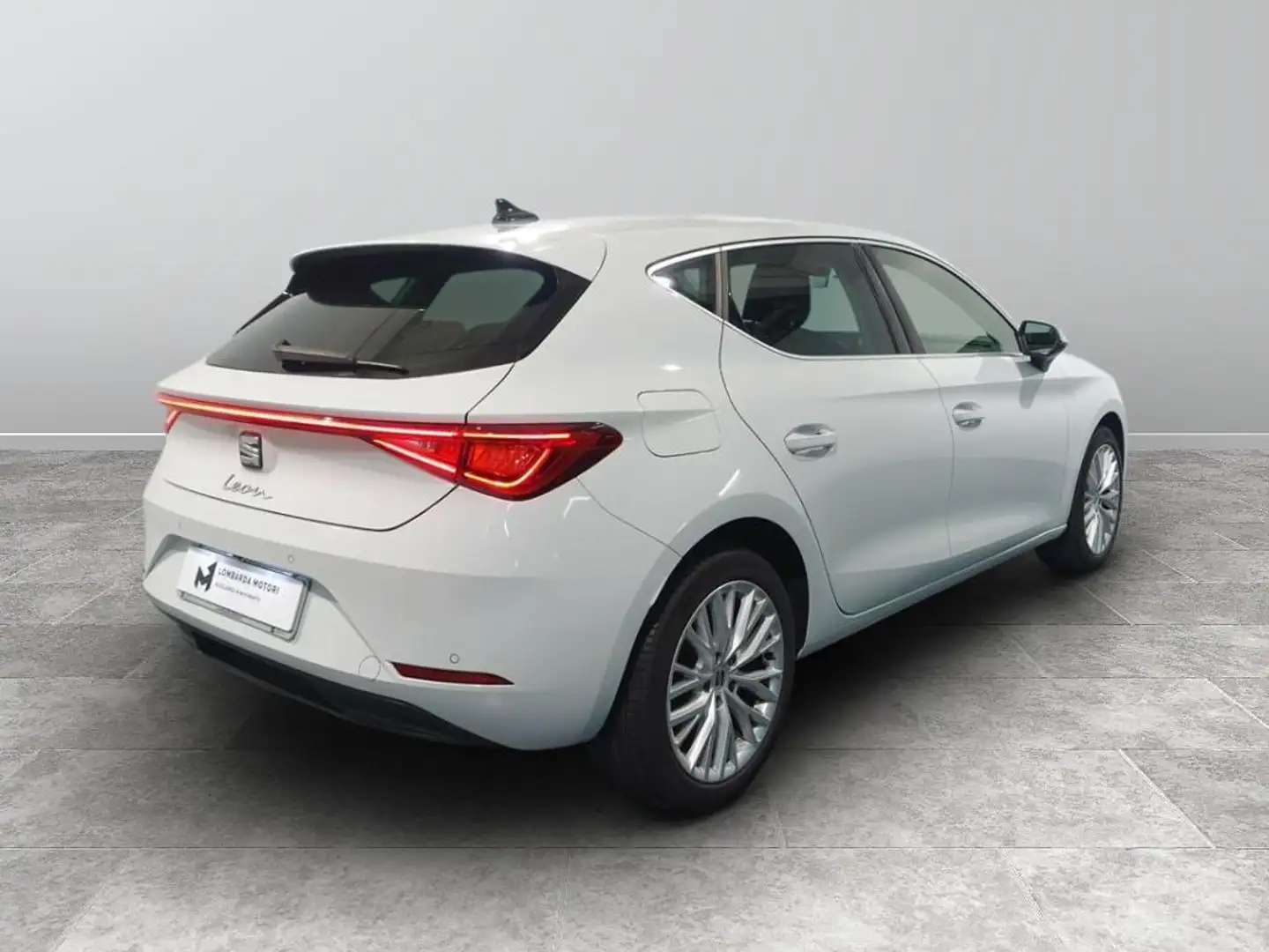 SEAT Leon 2.0 tdi Xcellence 115cv Bianco - 2