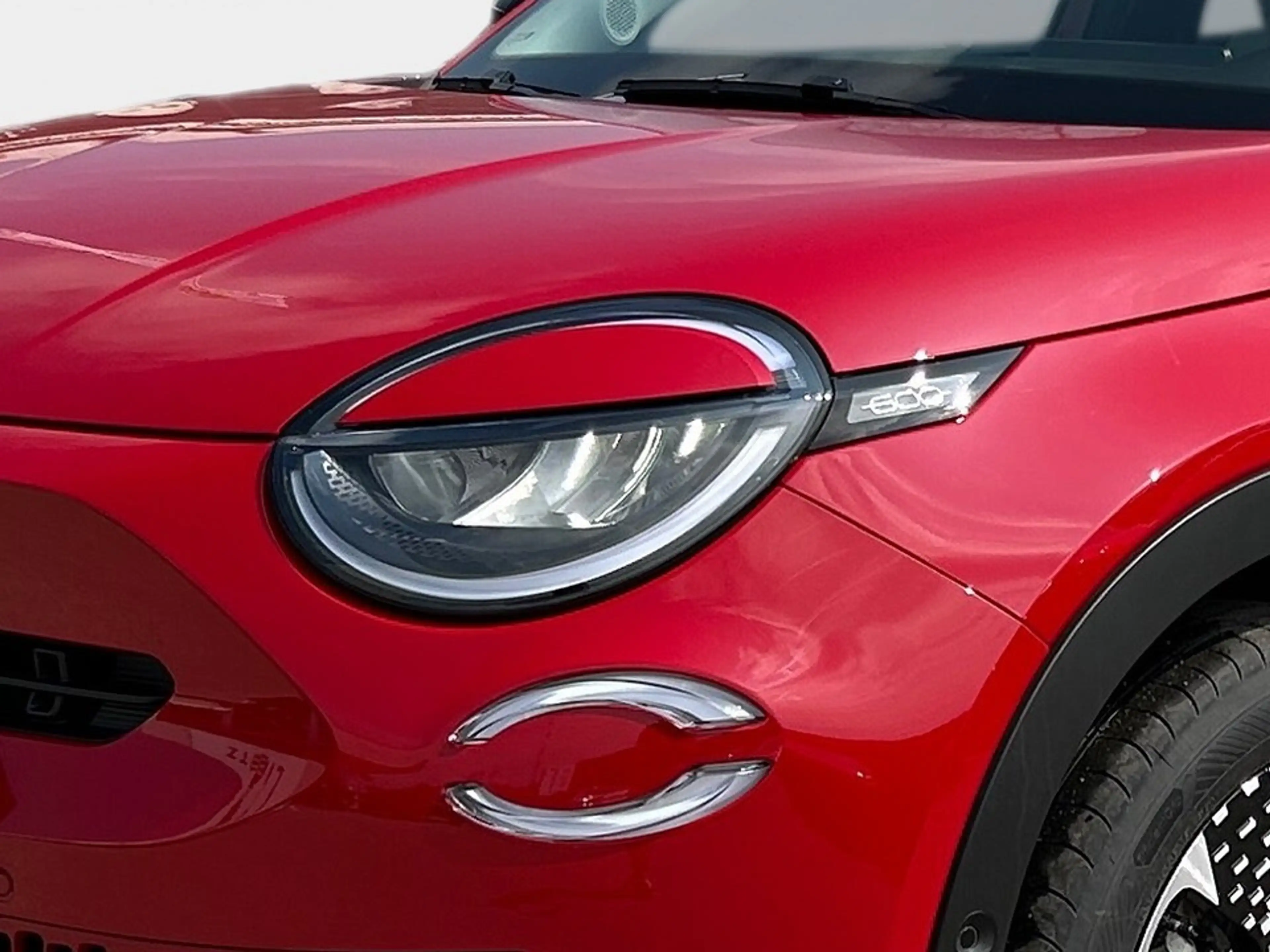 Fiat 600e LA PRIMA 54kWh — photo 7