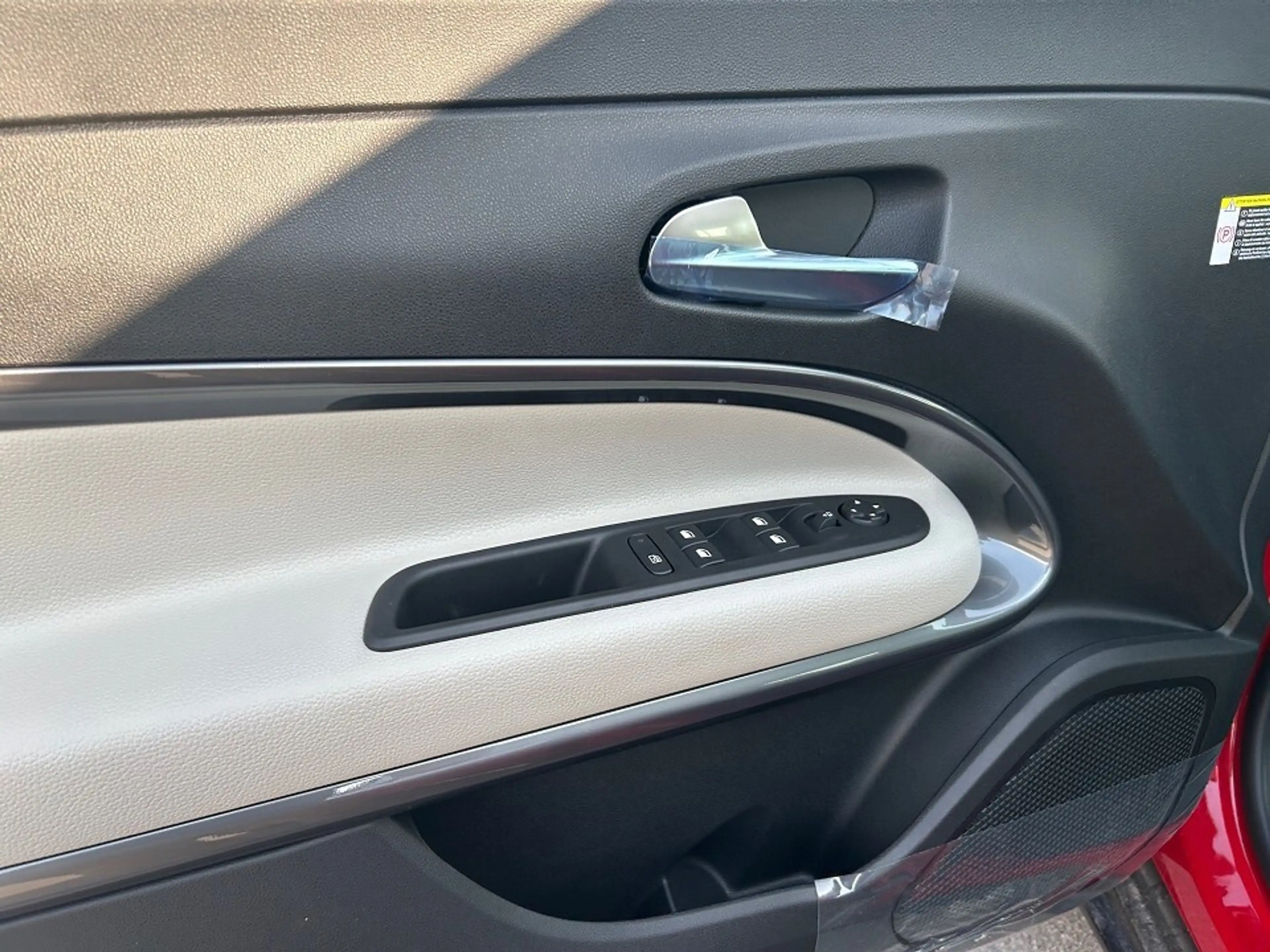 Fiat 600e LA PRIMA 54kWh — photo 12