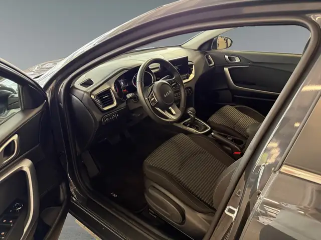 Kia Ceed view 10