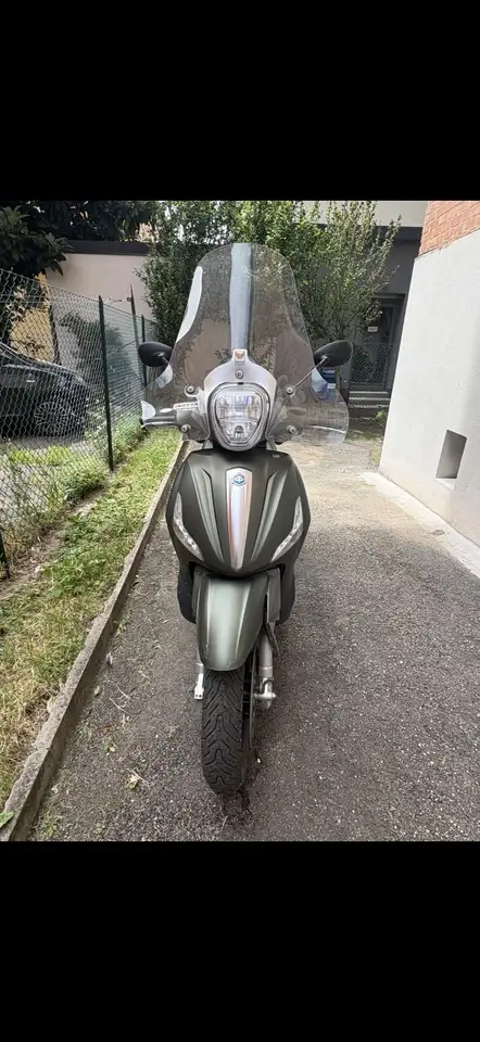 Piaggio Beverly 300
