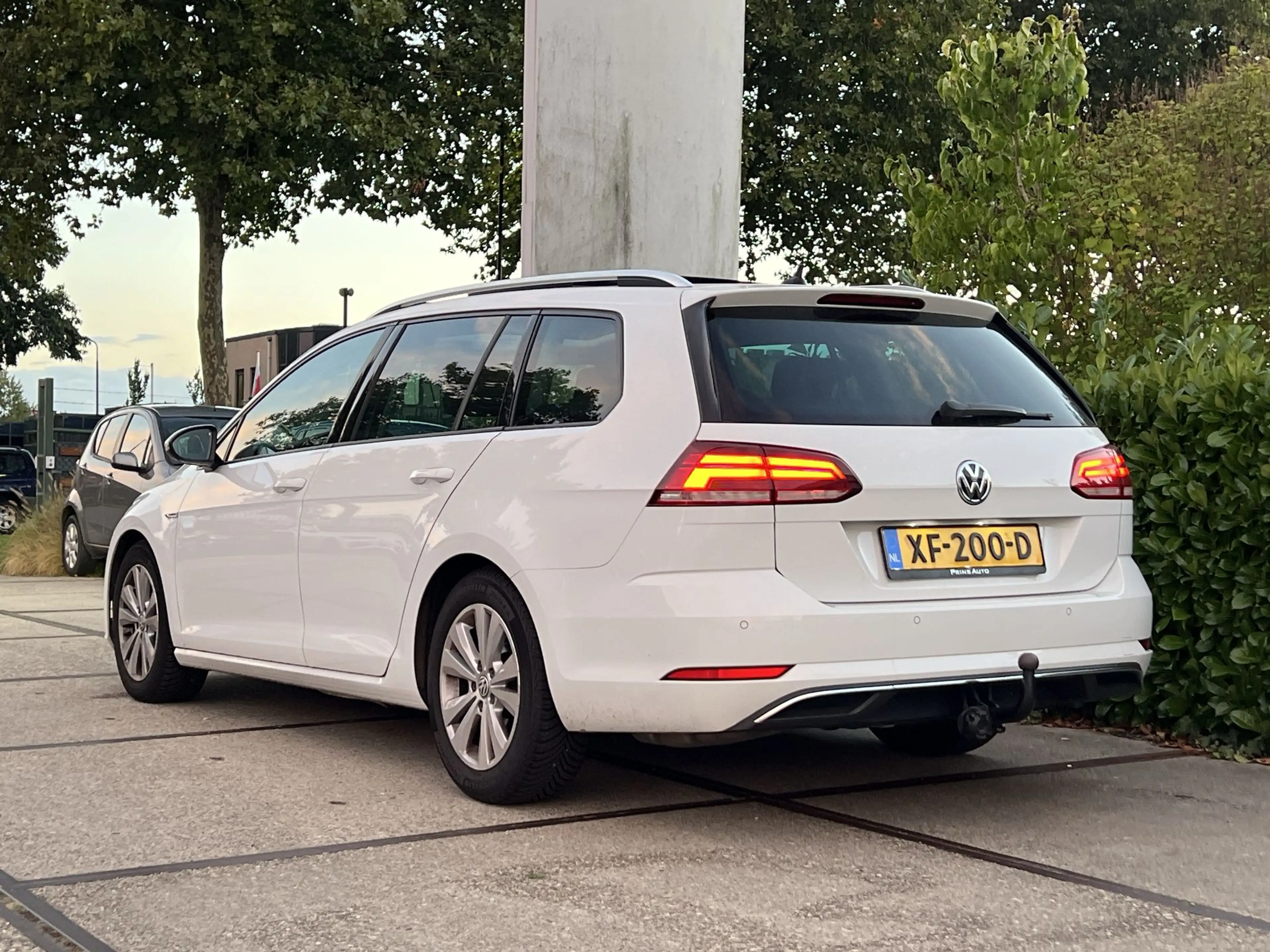 Volkswagen Golf Variant 1.5 TSI Comfortline Business |PANO|STOELVERW.|NAVI — photo 6